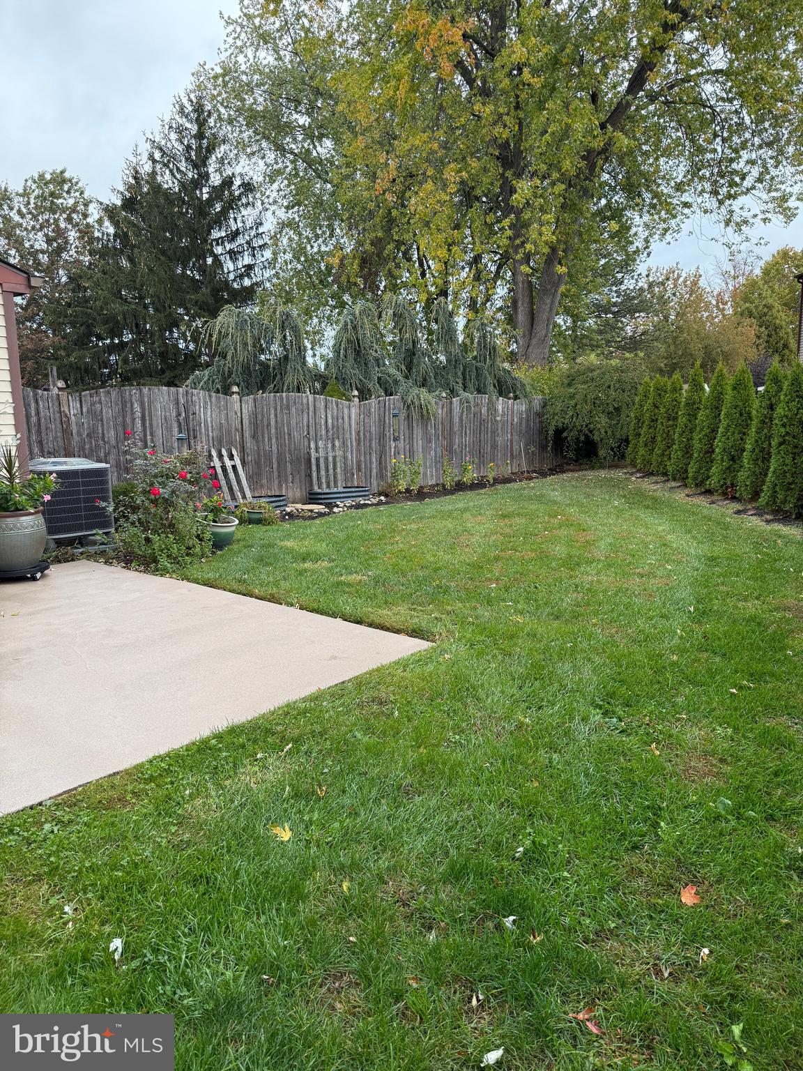 LAUREL HILLS - Residential