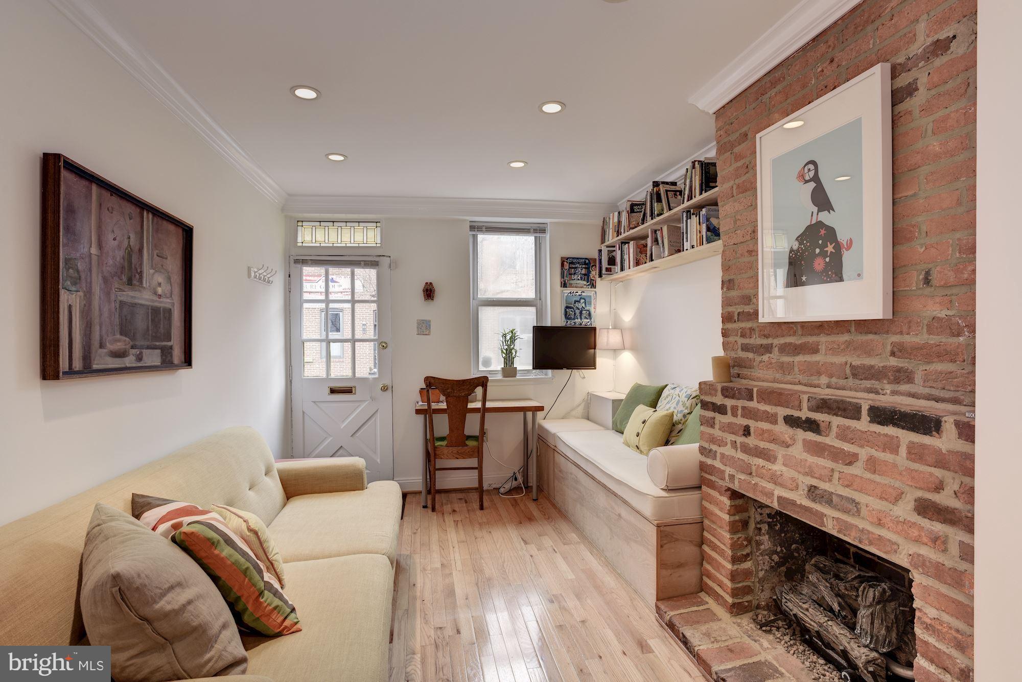 FEDERAL HILL HISTORIC DISTRICT - Residential Lease