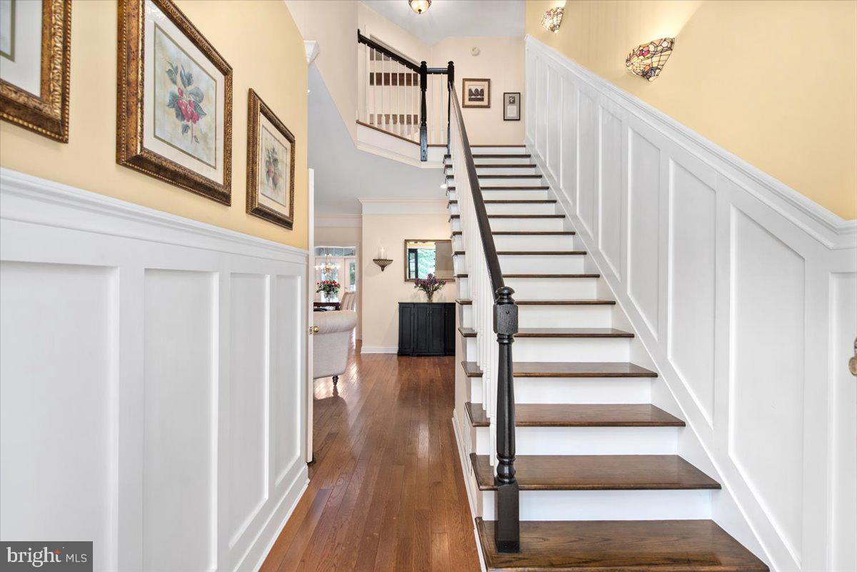 MEADOWS NEIGHBORHOOD - Residential