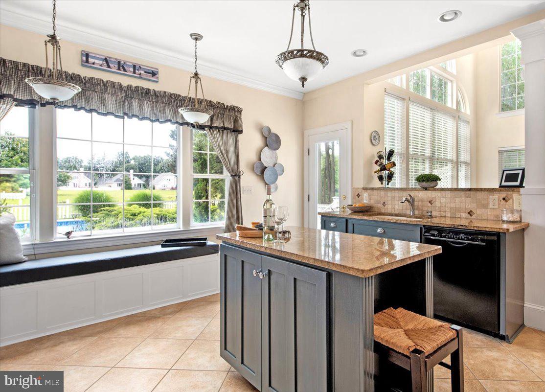 MEADOWS NEIGHBORHOOD - Residential