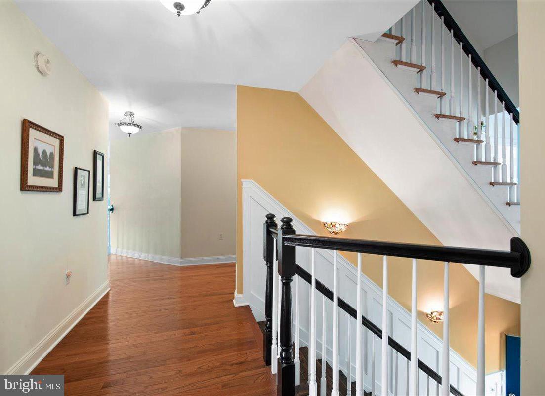 MEADOWS NEIGHBORHOOD - Residential