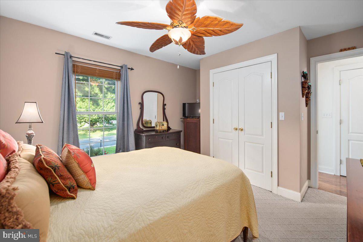 MEADOWS NEIGHBORHOOD - Residential