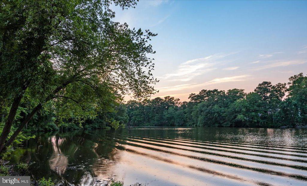 MEADOWS NEIGHBORHOOD - Residential