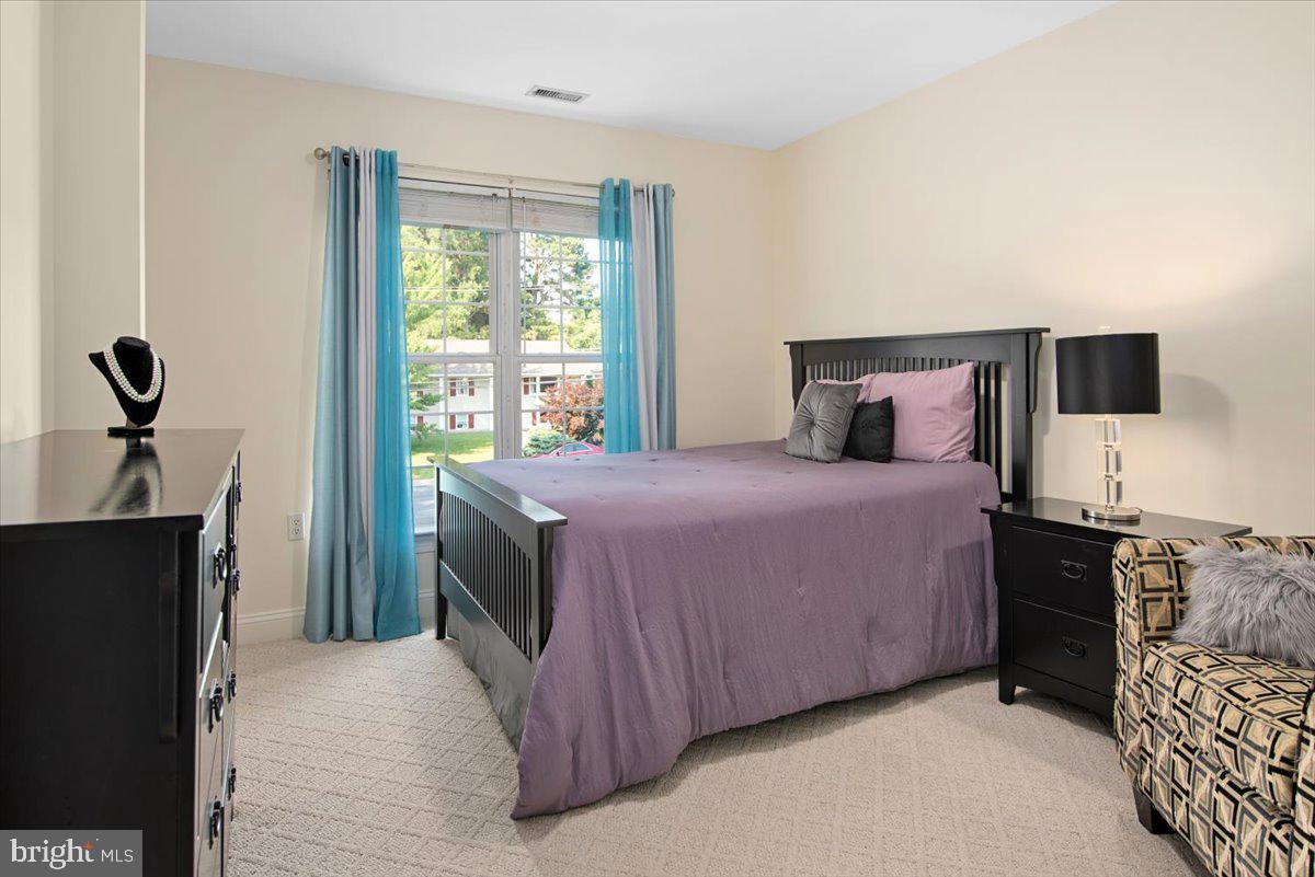 MEADOWS NEIGHBORHOOD - Residential