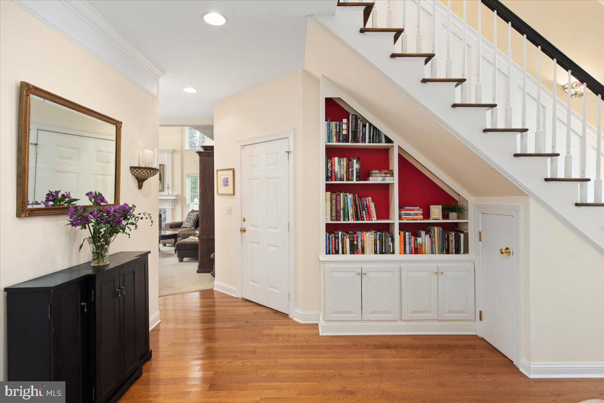 MEADOWS NEIGHBORHOOD - Residential