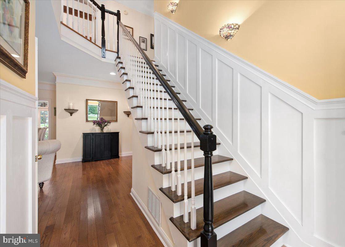 MEADOWS NEIGHBORHOOD - Residential