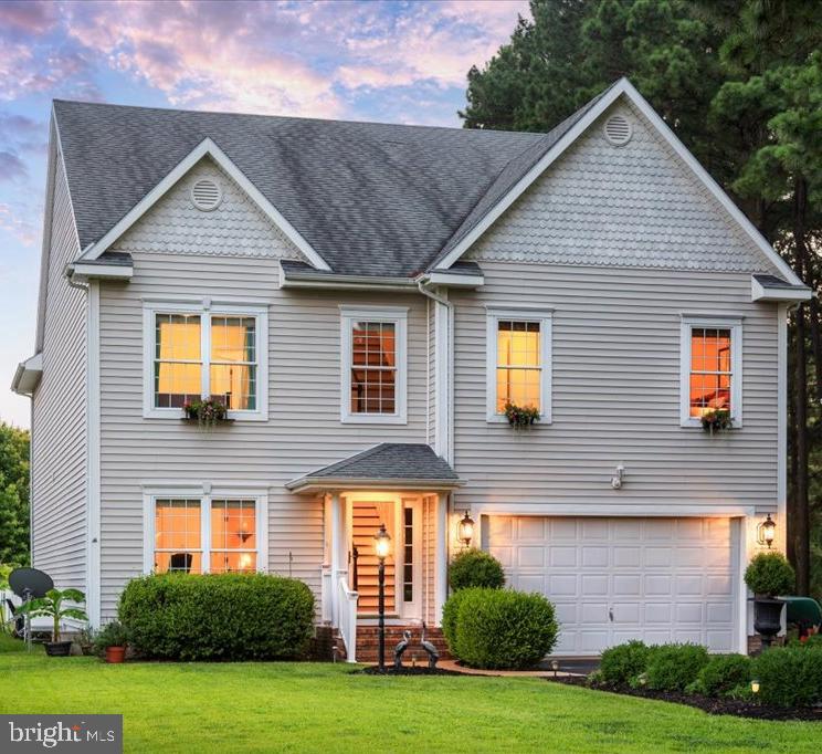 MEADOWS NEIGHBORHOOD - Residential