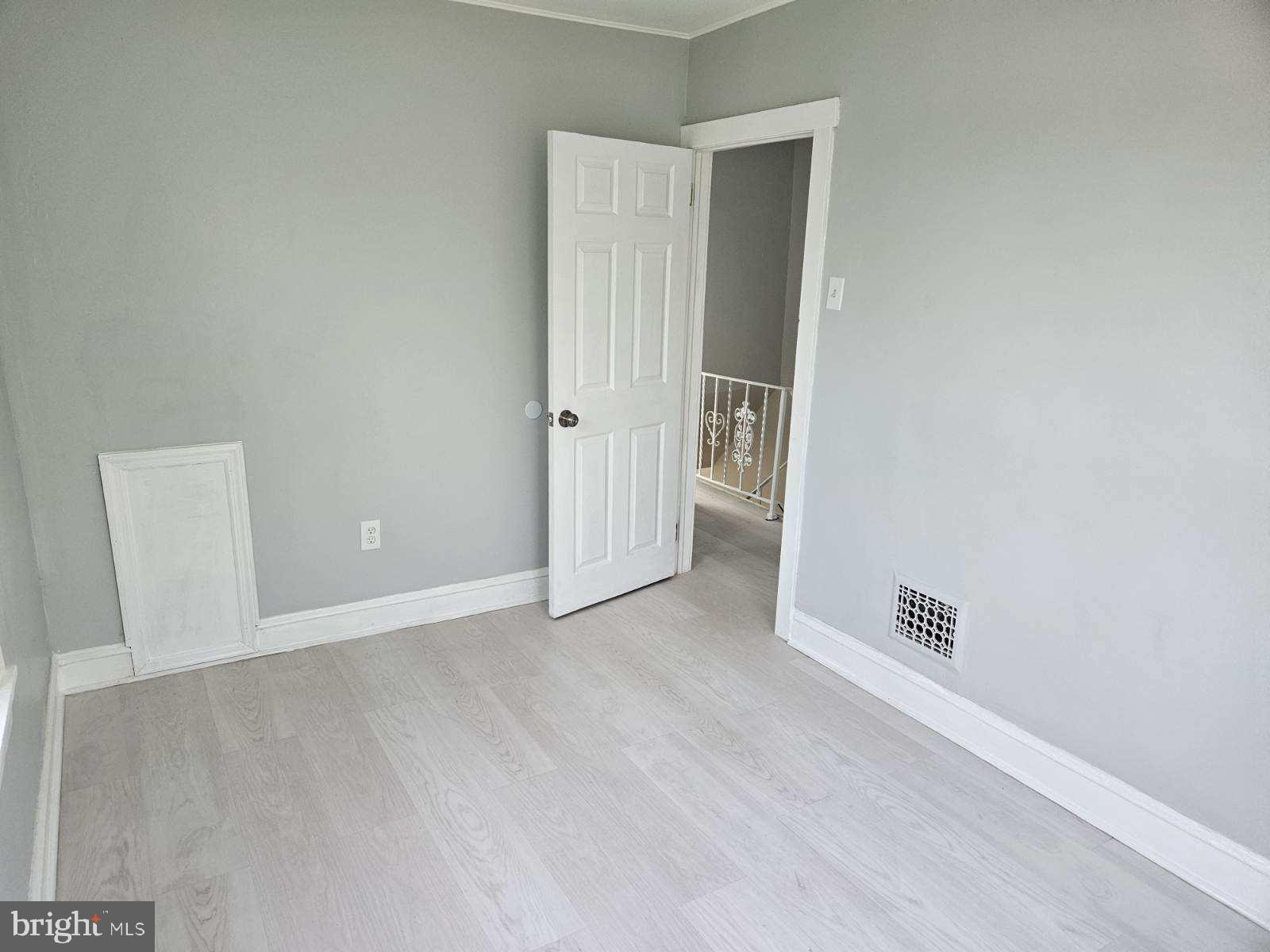 PHILADELPHIA (SOUTHWEST) - Residential