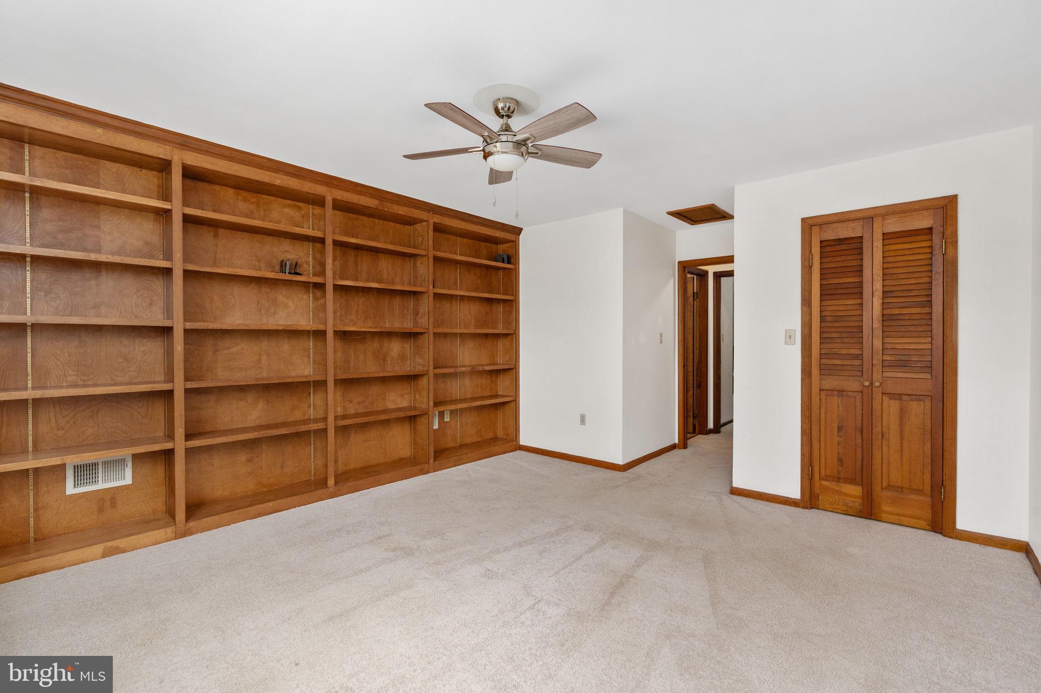 SOMERVILLE ACRES - Residential