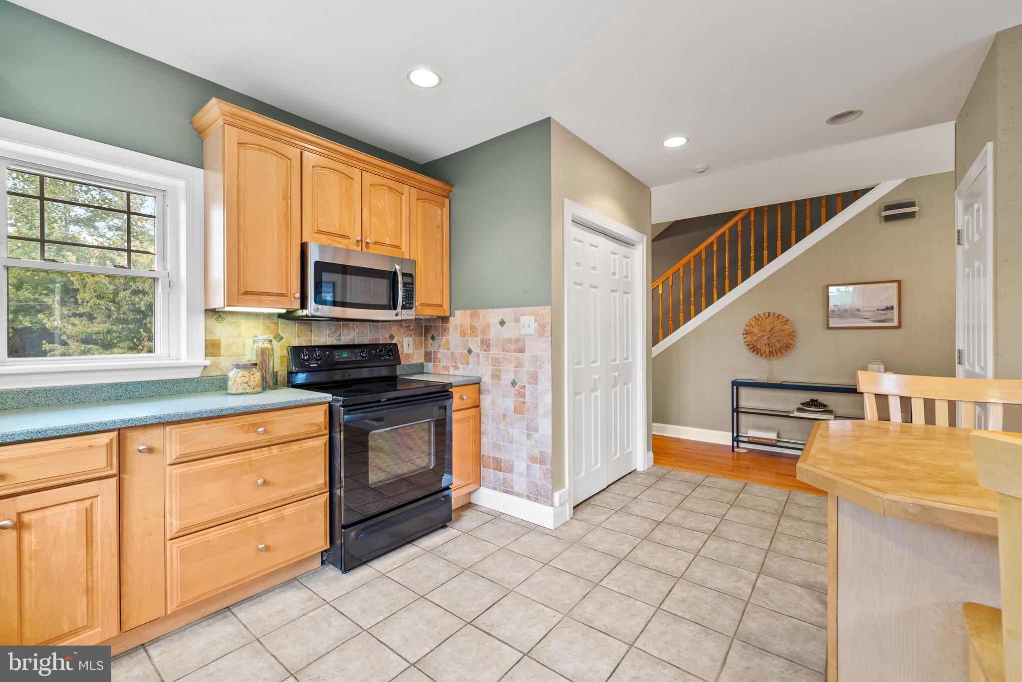 WAYNEWOODS - Residential