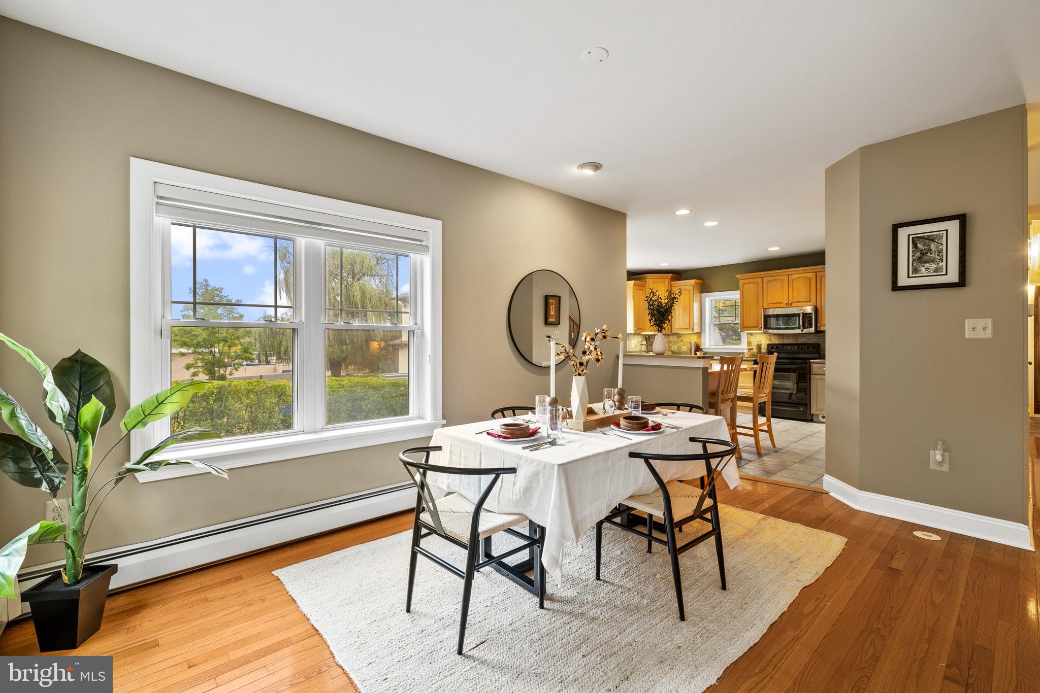 WAYNEWOODS - Residential