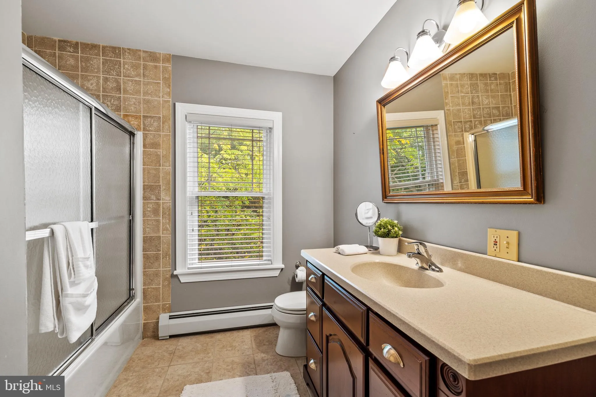 31 Louella Court COURT, Wayne MLS PADE2075866 Berkshire Hathaway