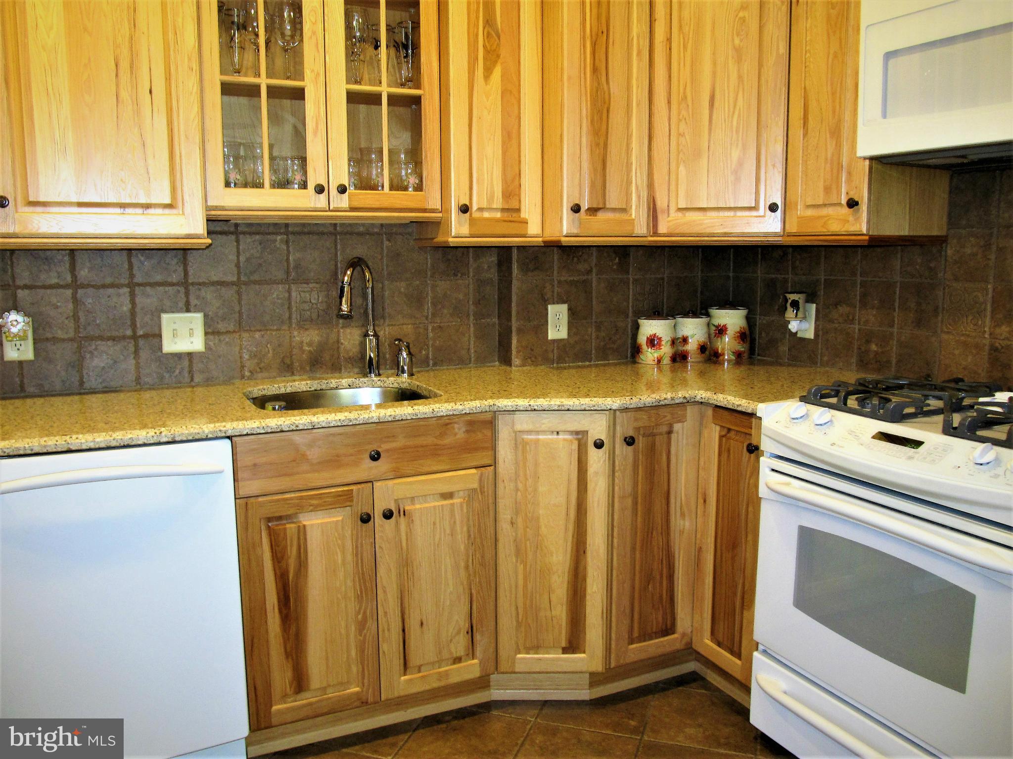 EAST LINTHICUM HEIGHTS - Residential