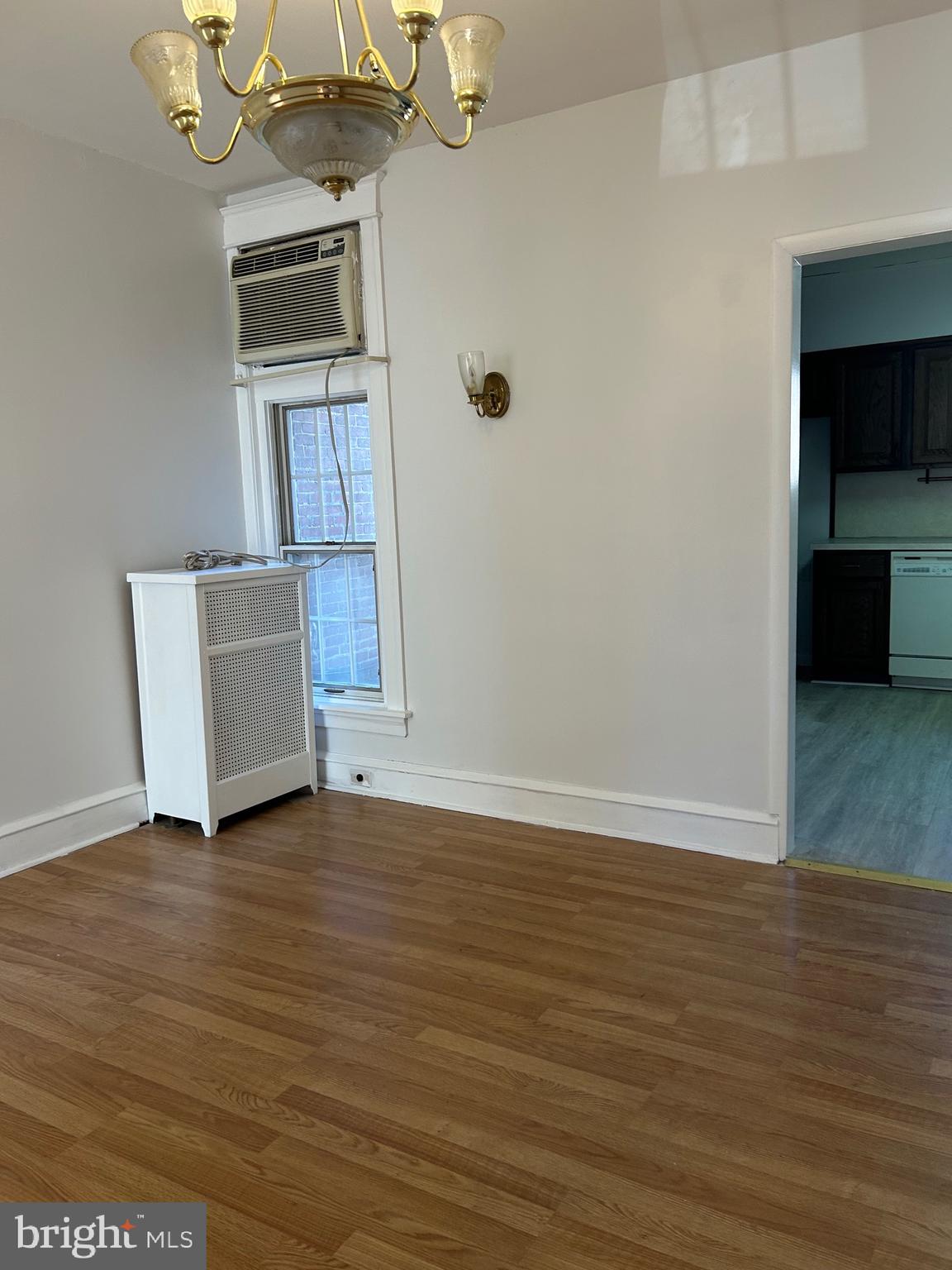 MAYFAIR (WEST) - Residential