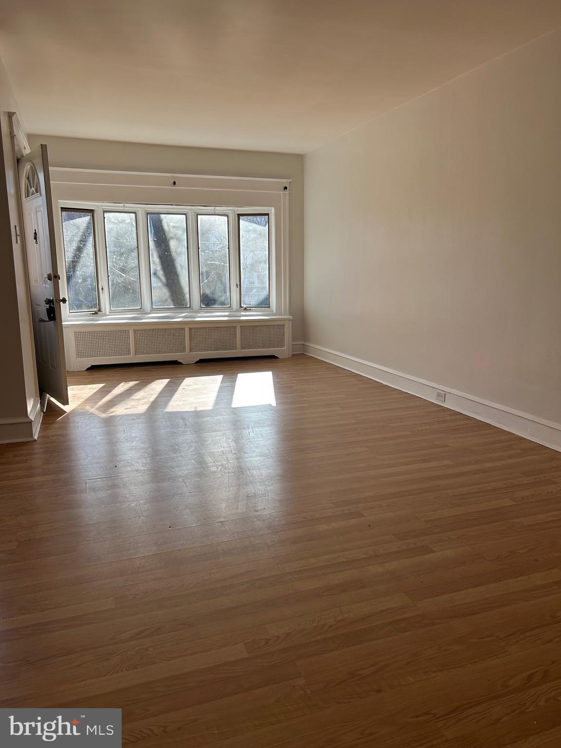 MAYFAIR (WEST) - Residential