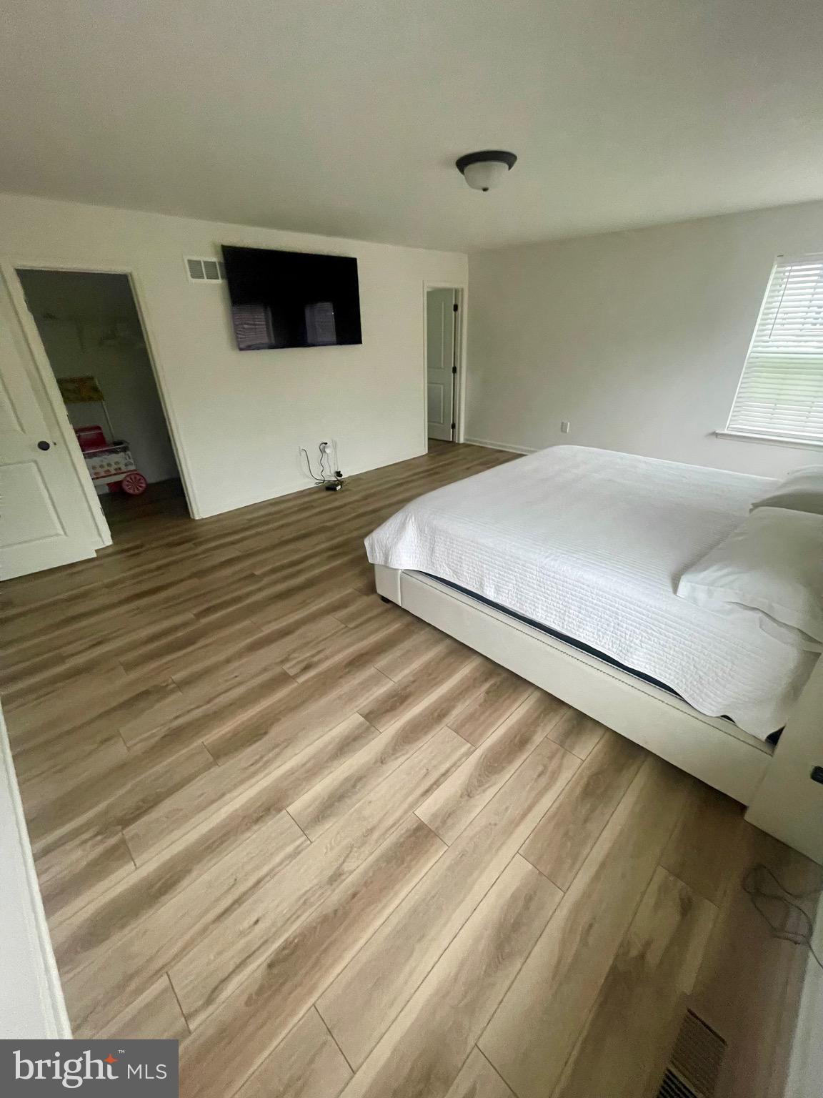 SAND SPRINGS - Residential