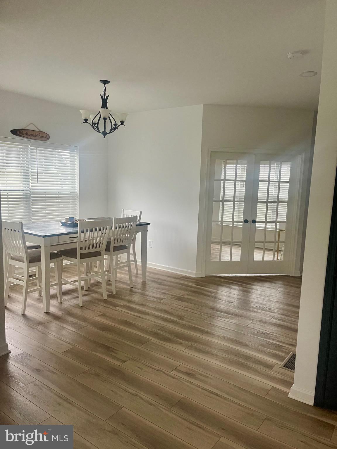 SAND SPRINGS - Residential