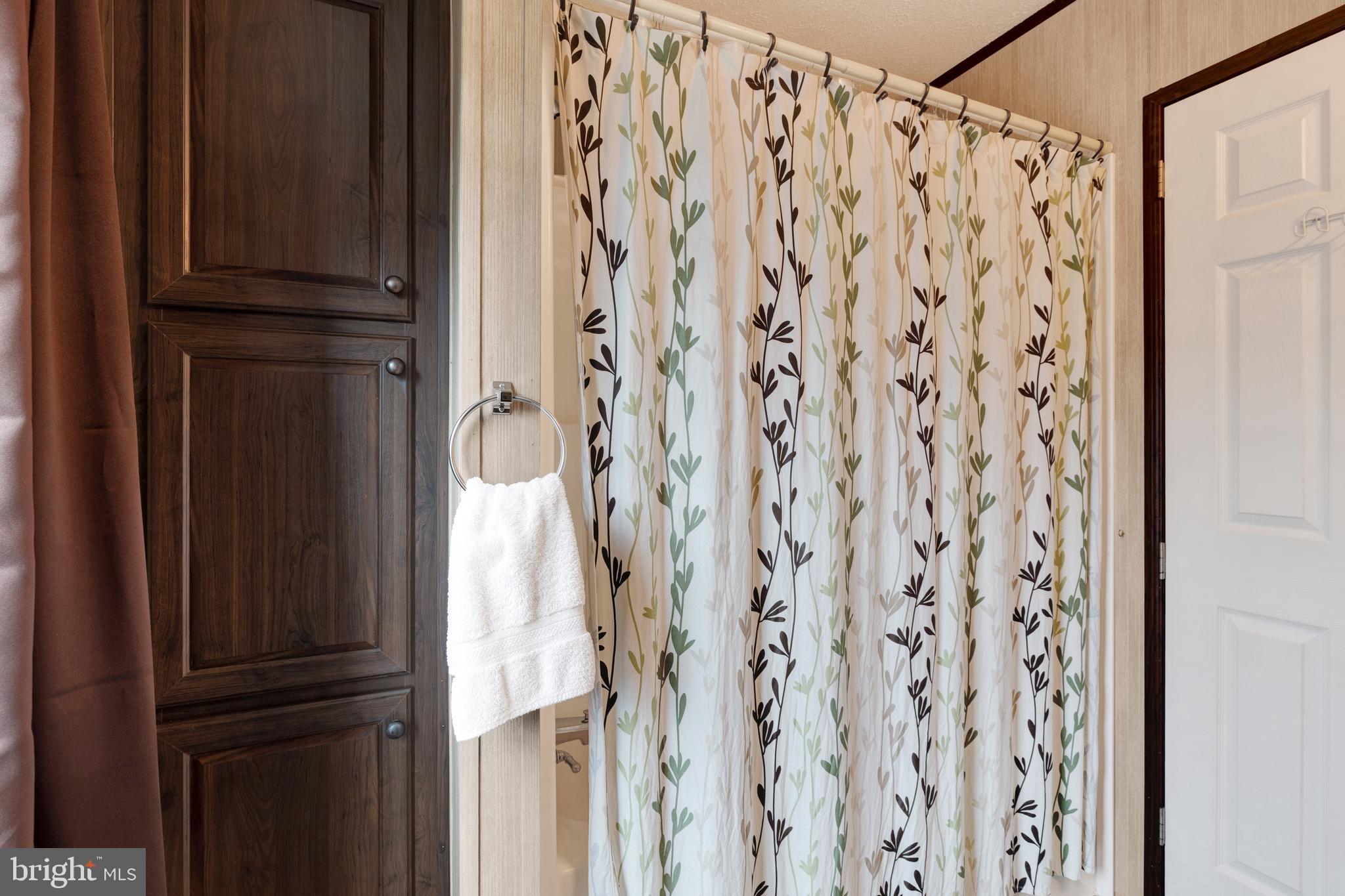 TRIPLE J MHP - Residential