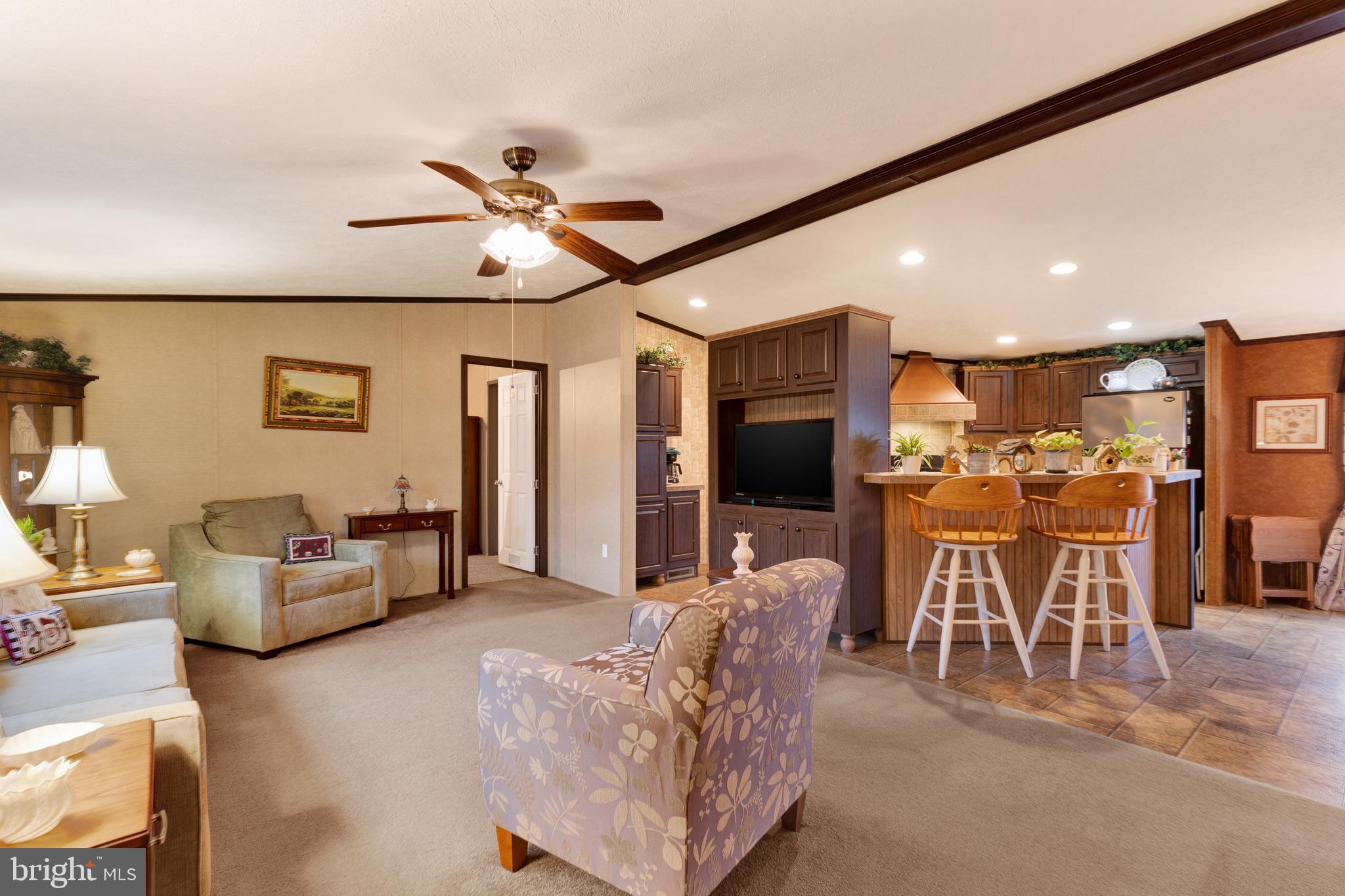 TRIPLE J MHP - Residential