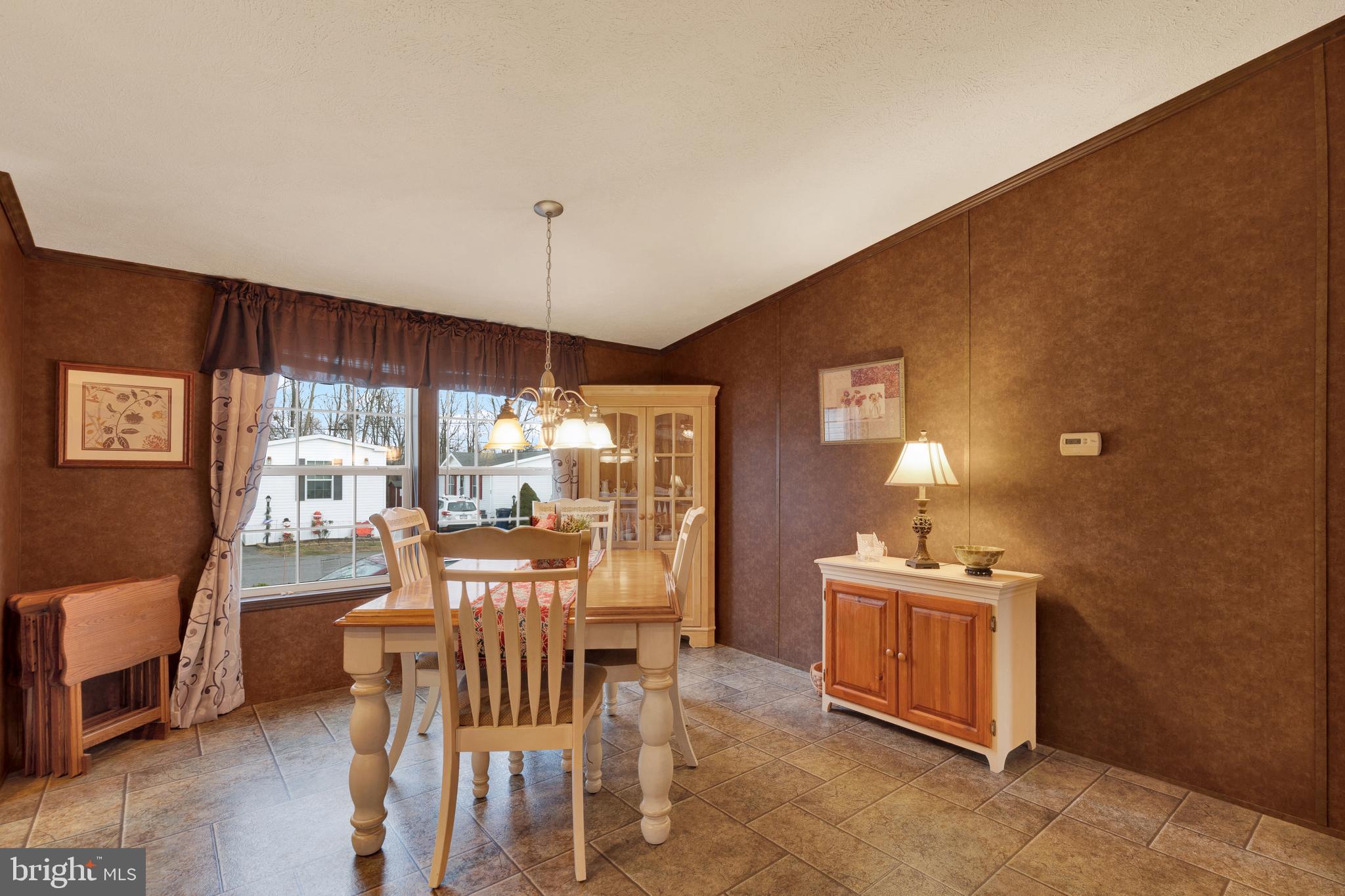 TRIPLE J MHP - Residential