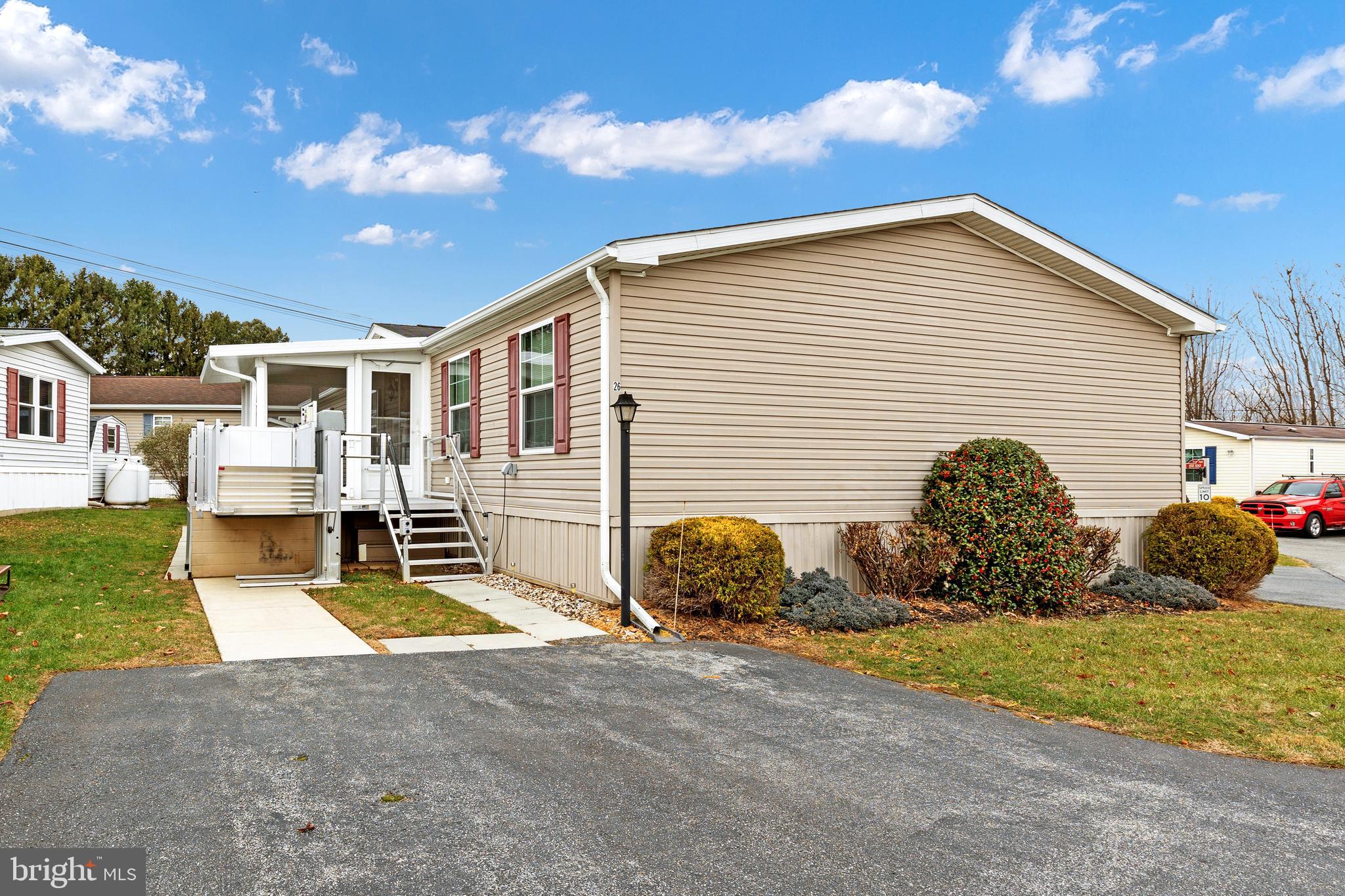 TRIPLE J MHP - Residential