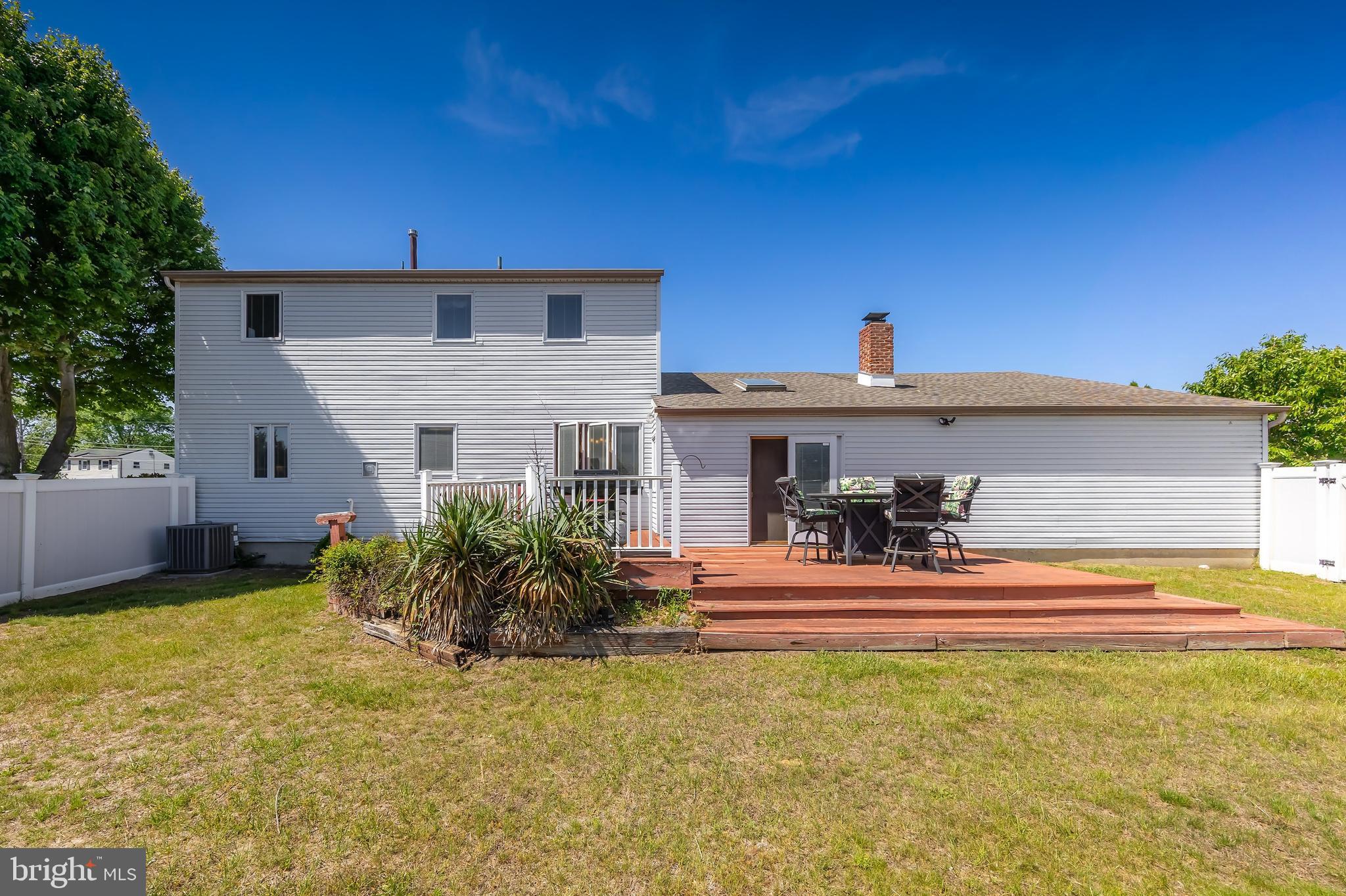 400 OVERBROOK AVENUE