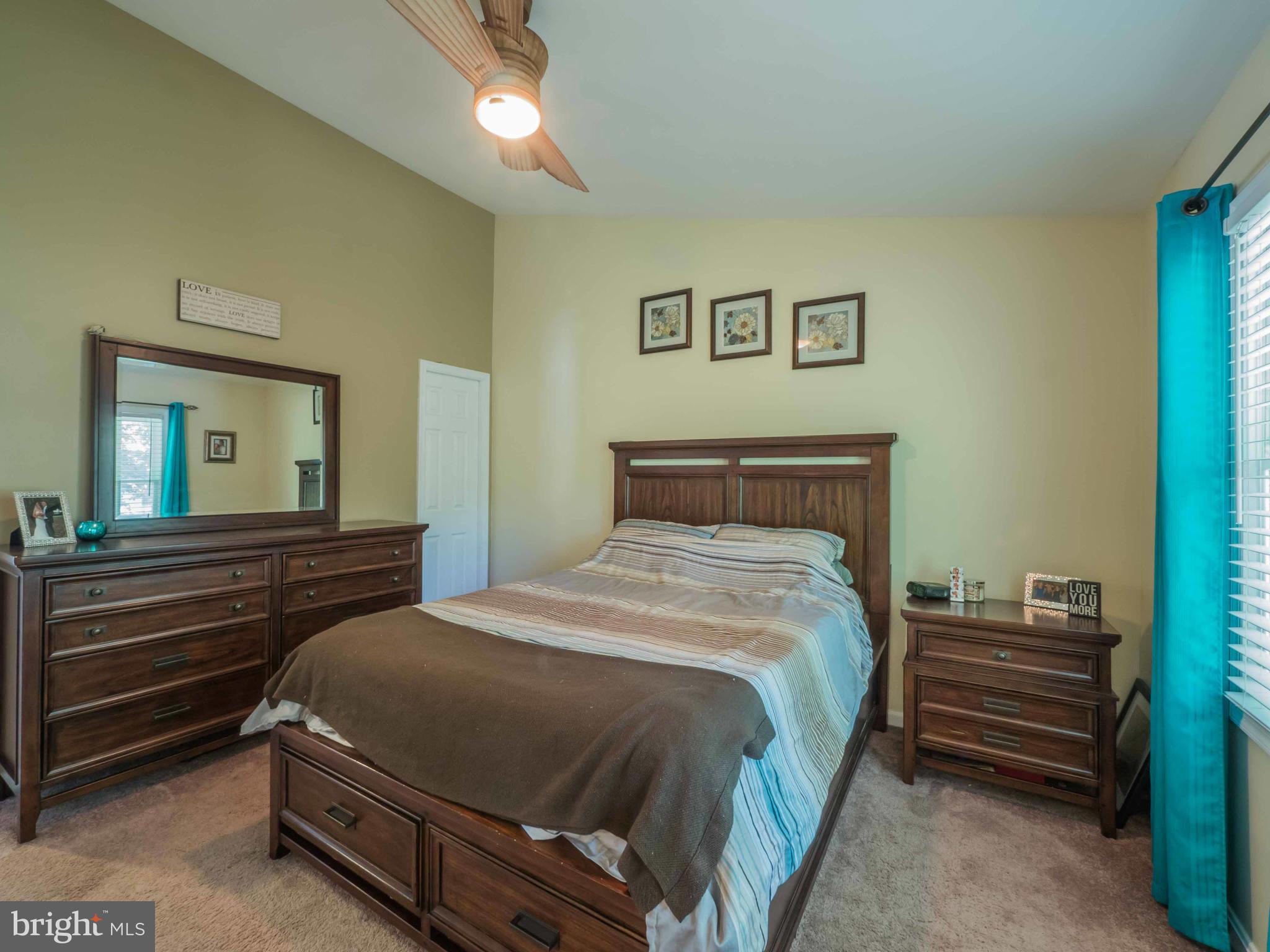 AVALON SHORES - Residential