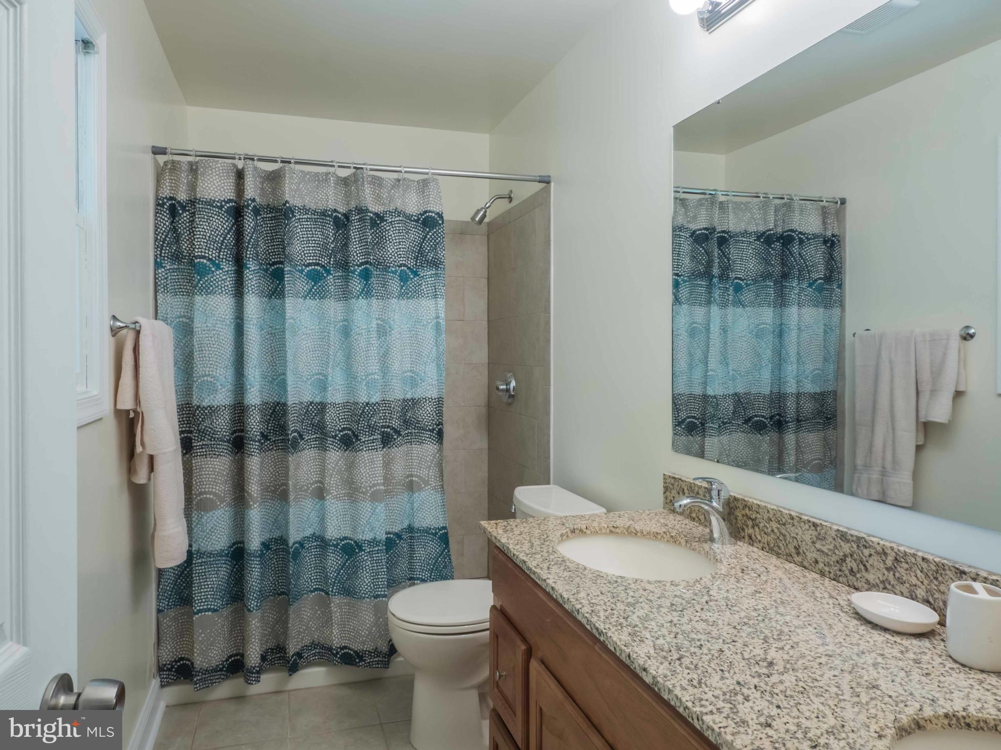 AVALON SHORES - Residential