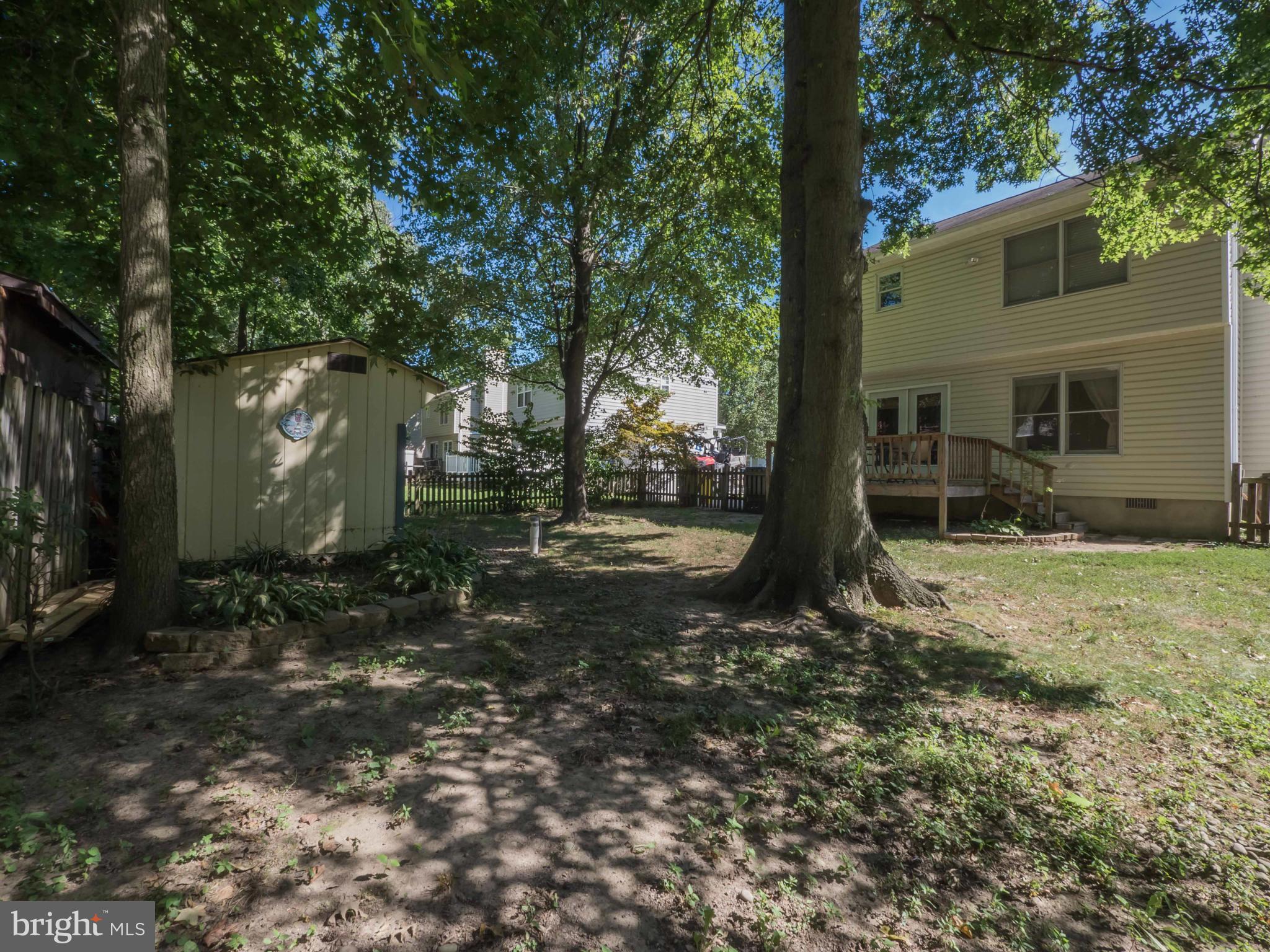 AVALON SHORES - Residential