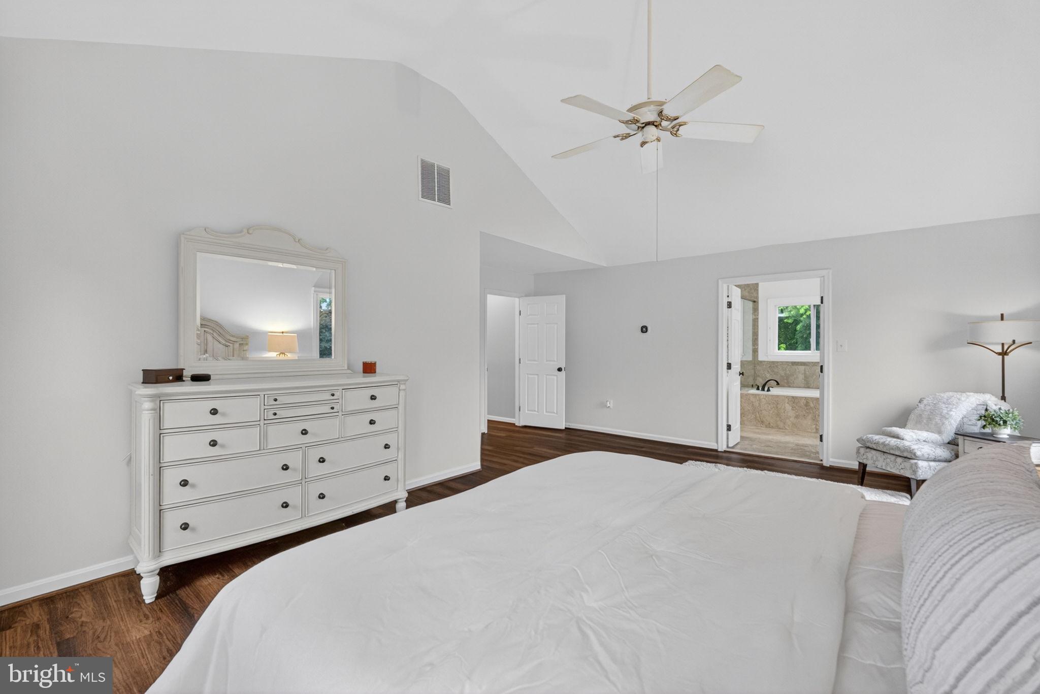 WILLOW PONDS - Residential