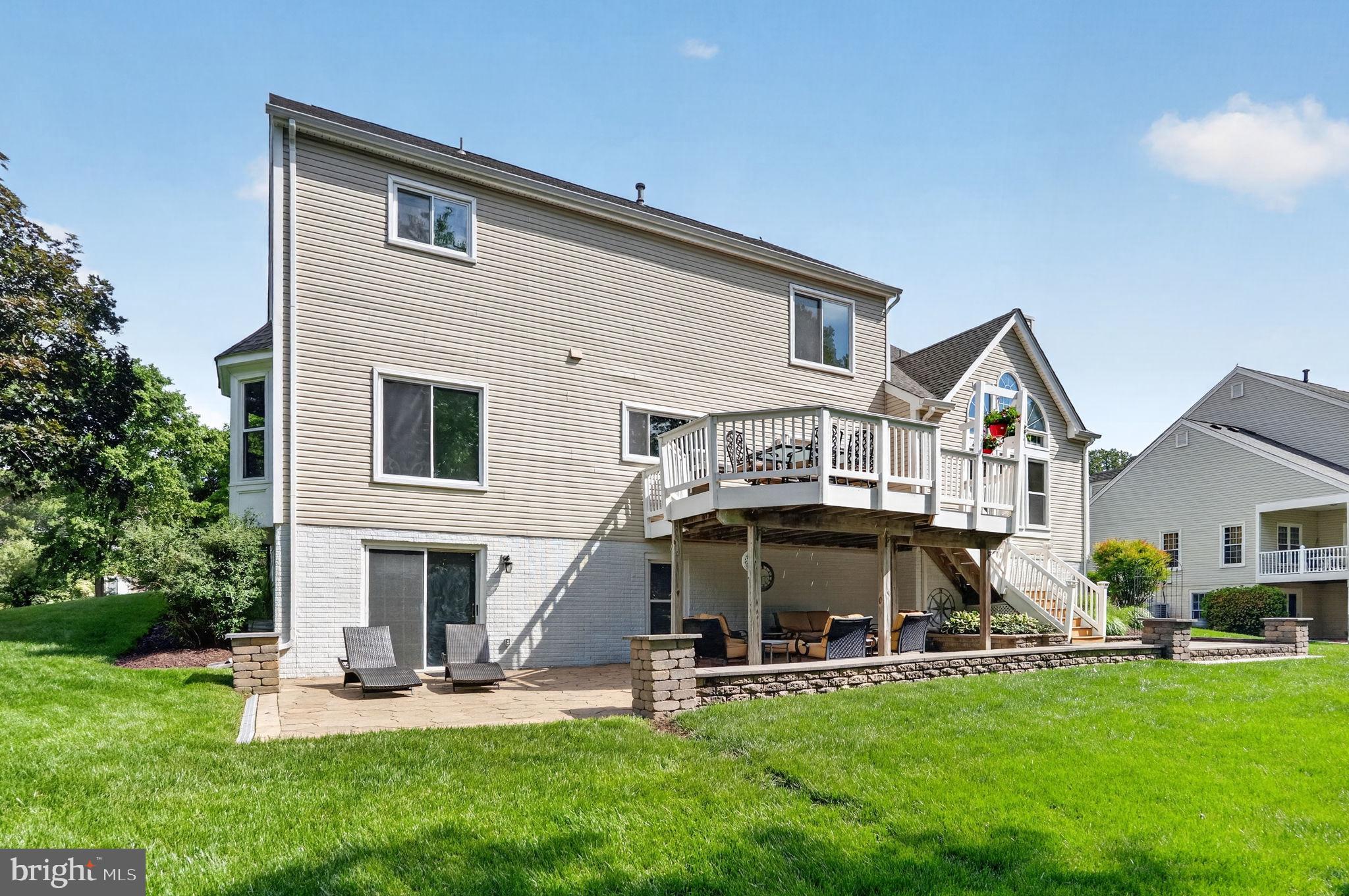 WILLOW PONDS - Residential