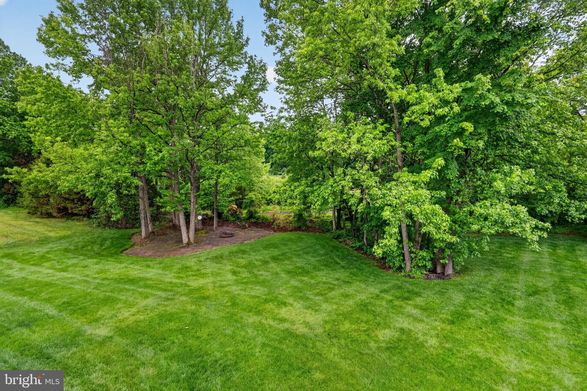 WILLOW PONDS - Residential