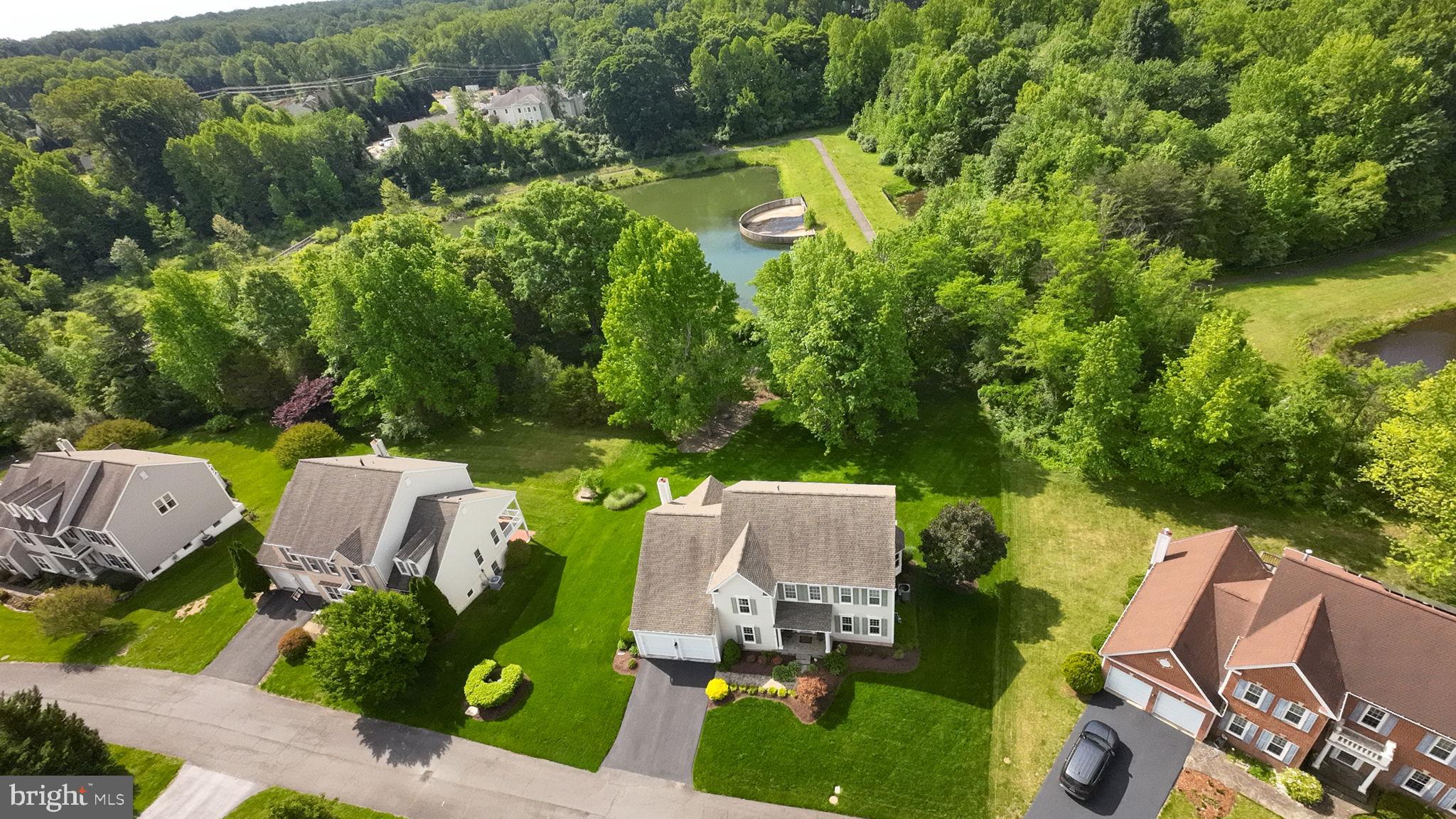 WILLOW PONDS - Residential
