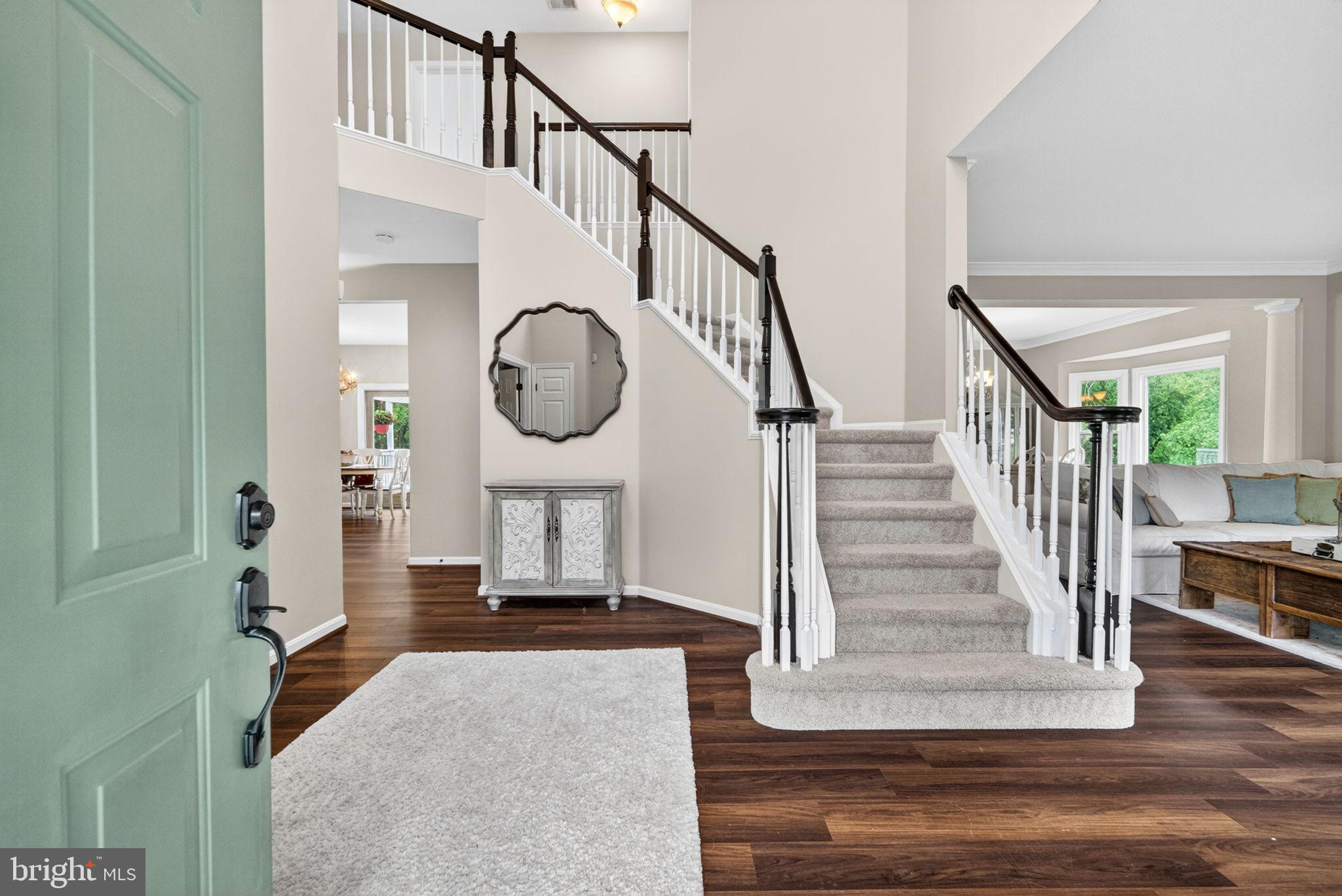 5126 MYRTLE LEAF DRIVE
