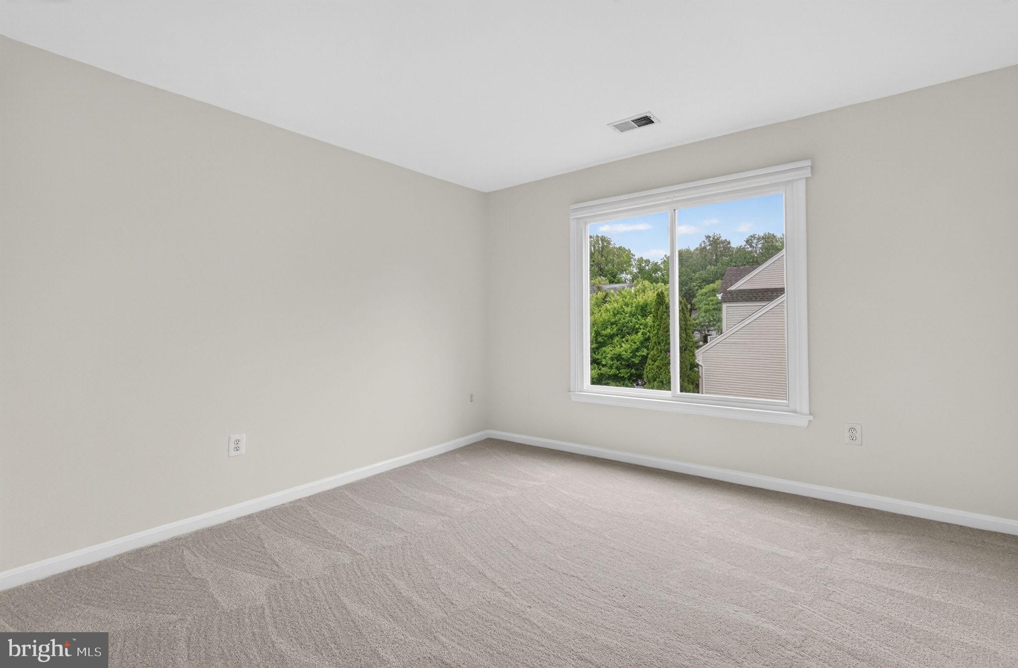 WILLOW PONDS - Residential
