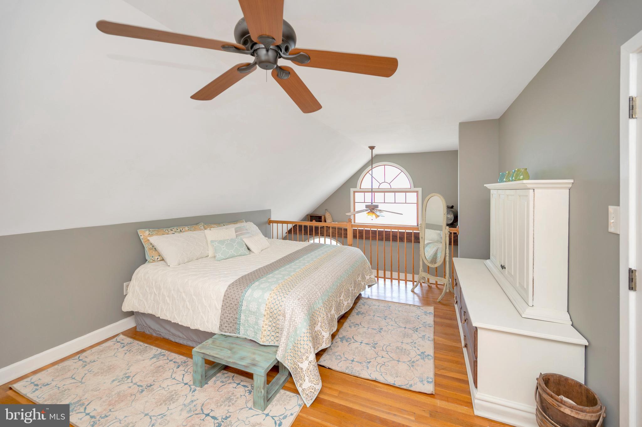 FAIRVIEW  BEACH - Residential