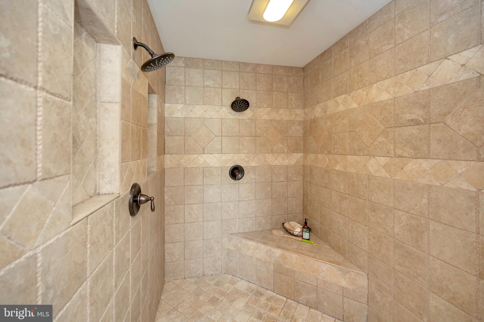 FAIRVIEW  BEACH - Residential