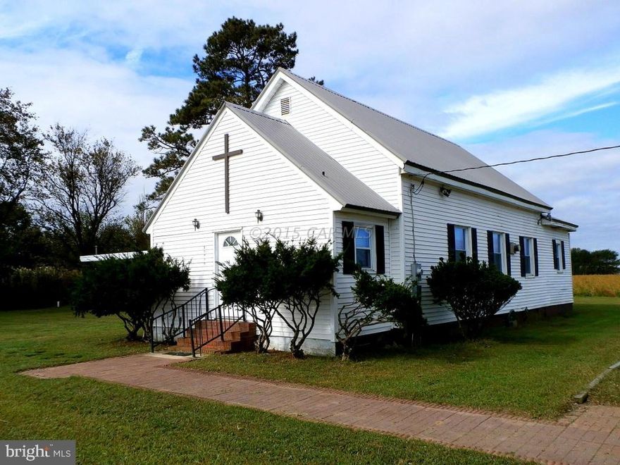 Church with metal roof, 2 restrooms, sanctuary, meeting/fellowship room and kitchen. Also included is a shed that has been finished and conditioned and serves as a secondary meeting room and choir practice room. Drum kit, piano, organ are also part of the sale. Kitchen has 2 gas ranges, fridge, water conditioner system and gas hot water heater.