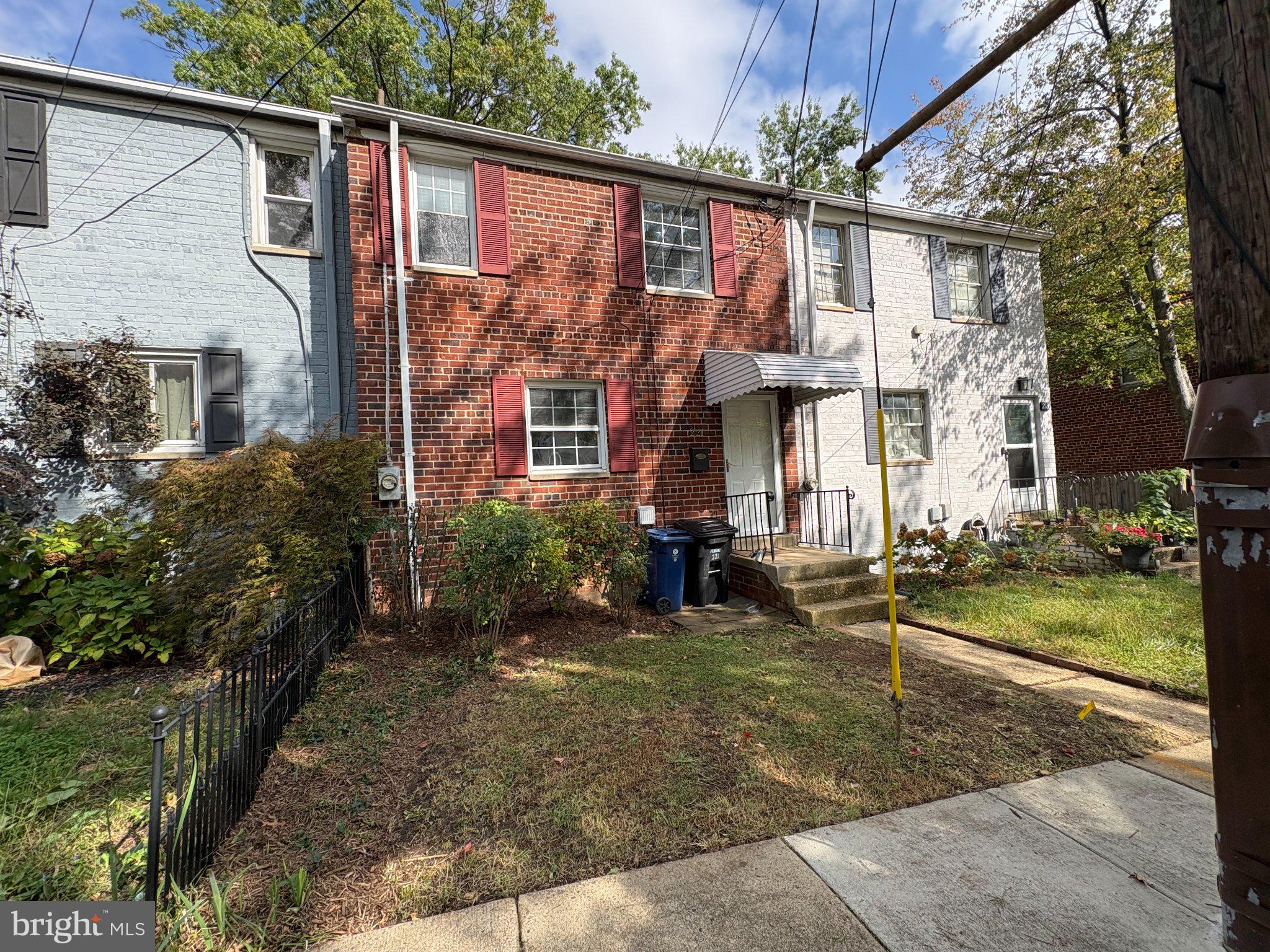 221 ASPEN STREET