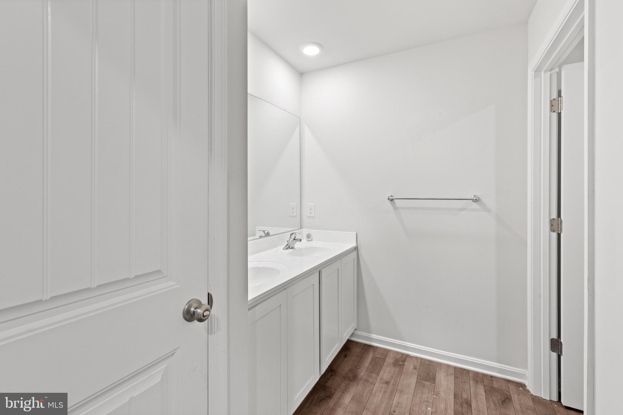 SASSAFRAS MEADOWS - Residential