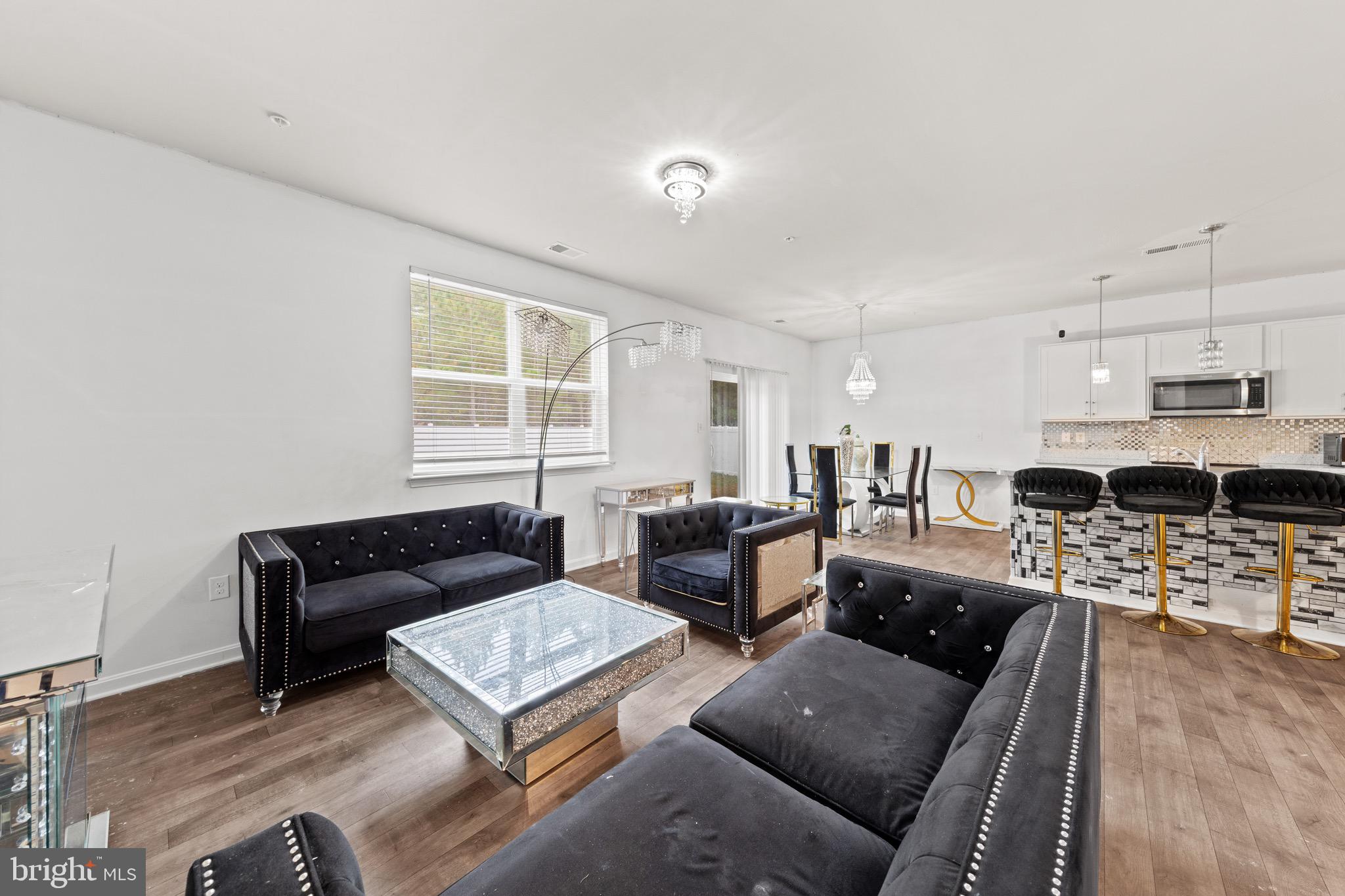 SASSAFRAS MEADOWS - Residential