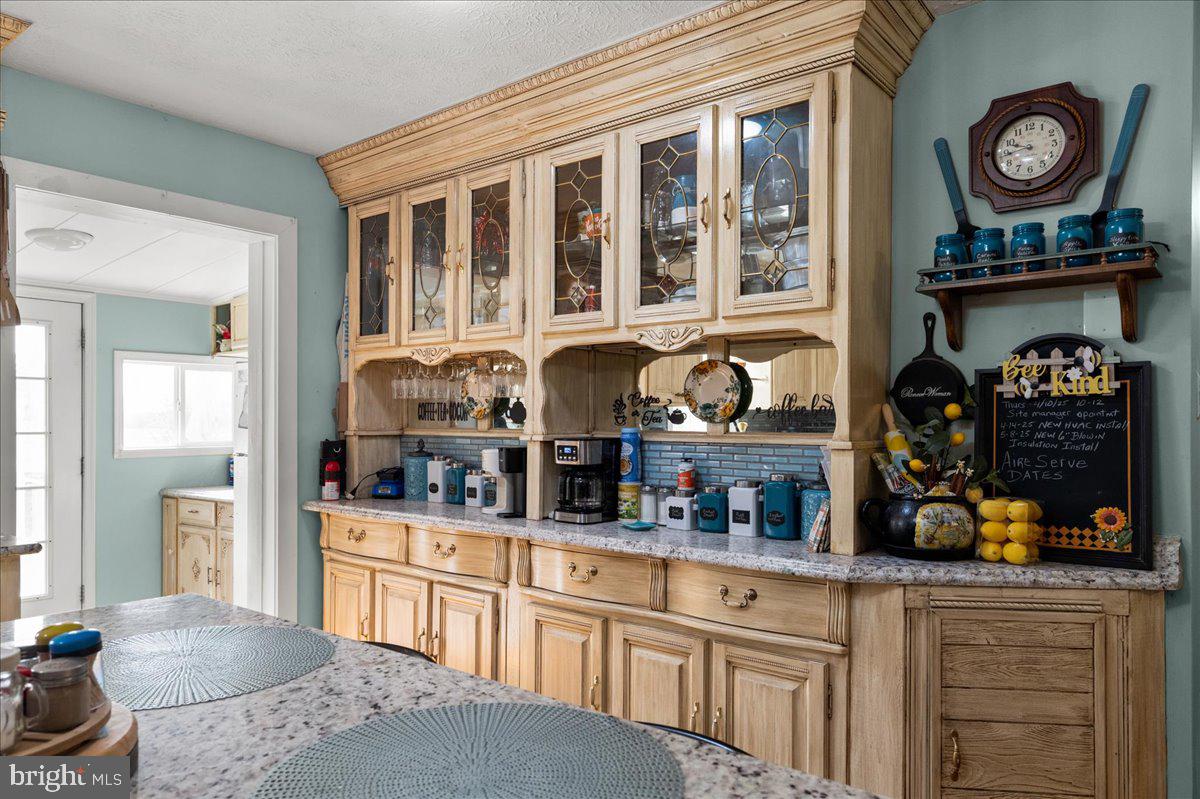 J WAYNE ADAMS - Residential