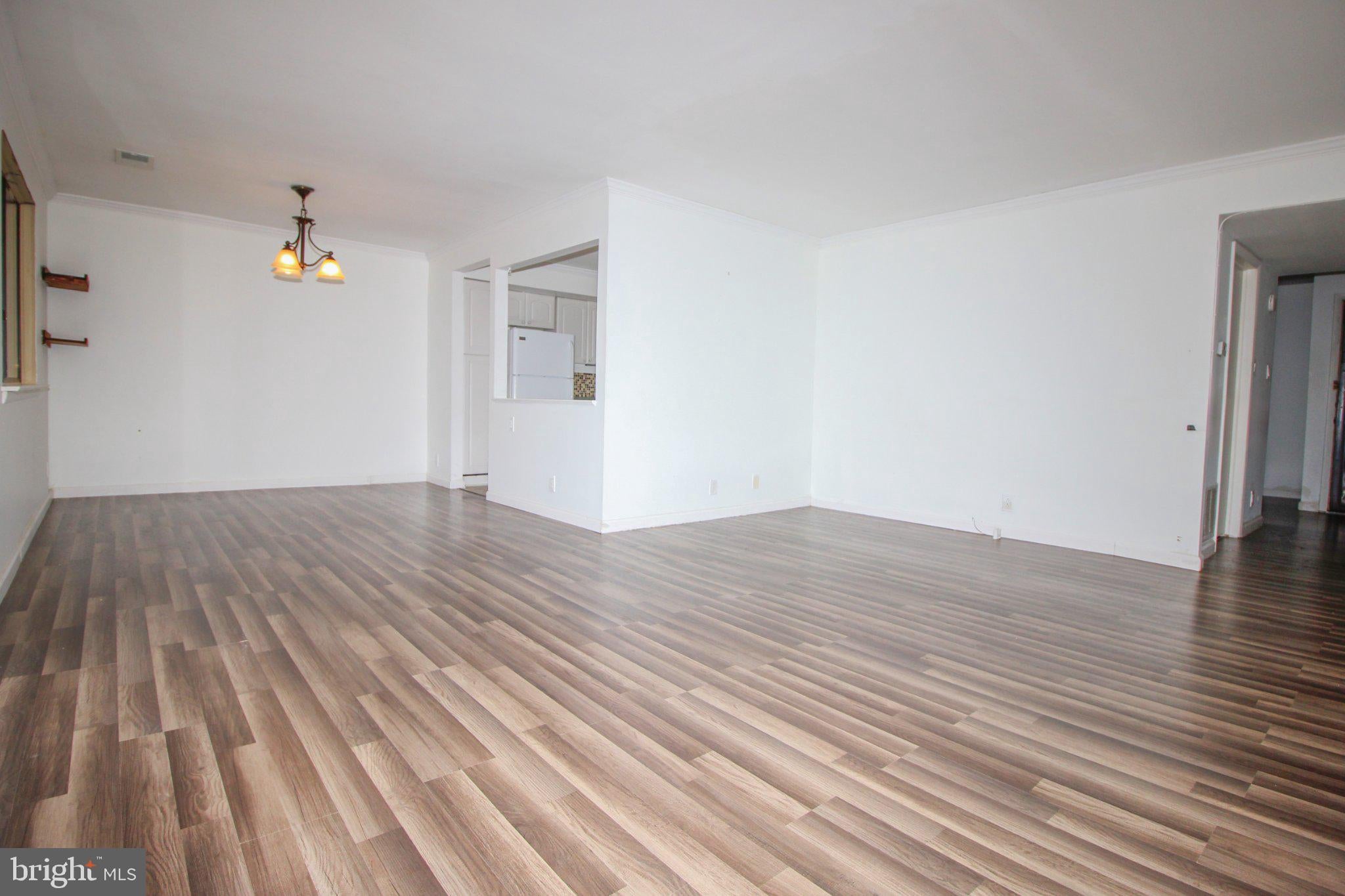 115 E KINGS HIGHWAY 410