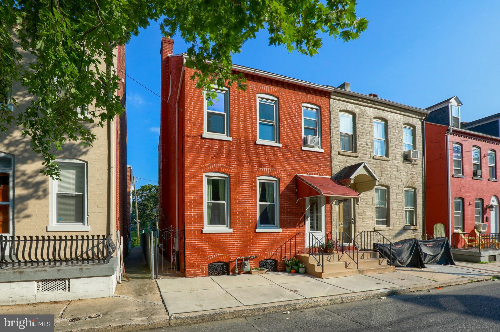 CABBAGE HILL - Residential