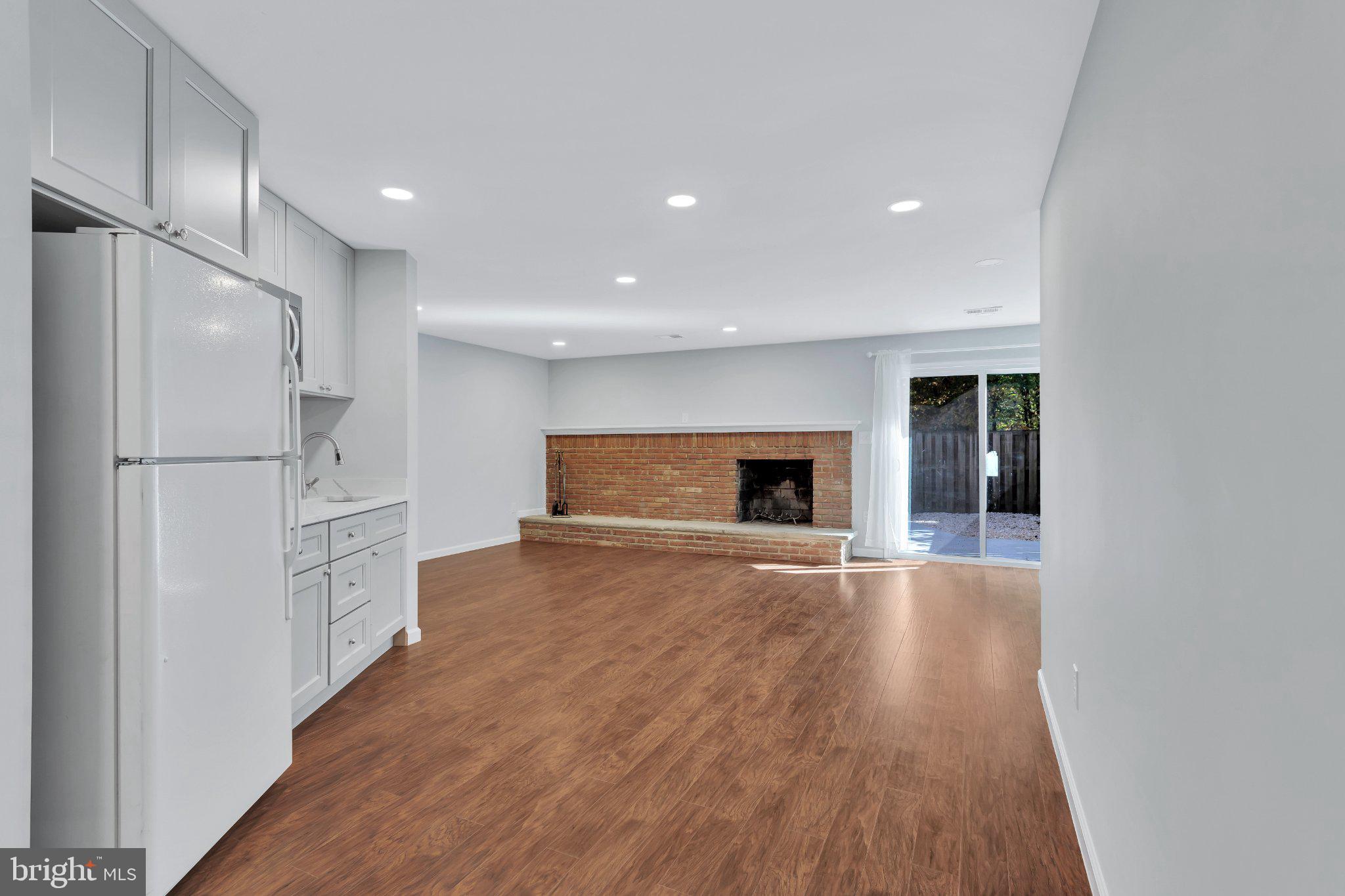 GREENTREE VILLAGE - Residential