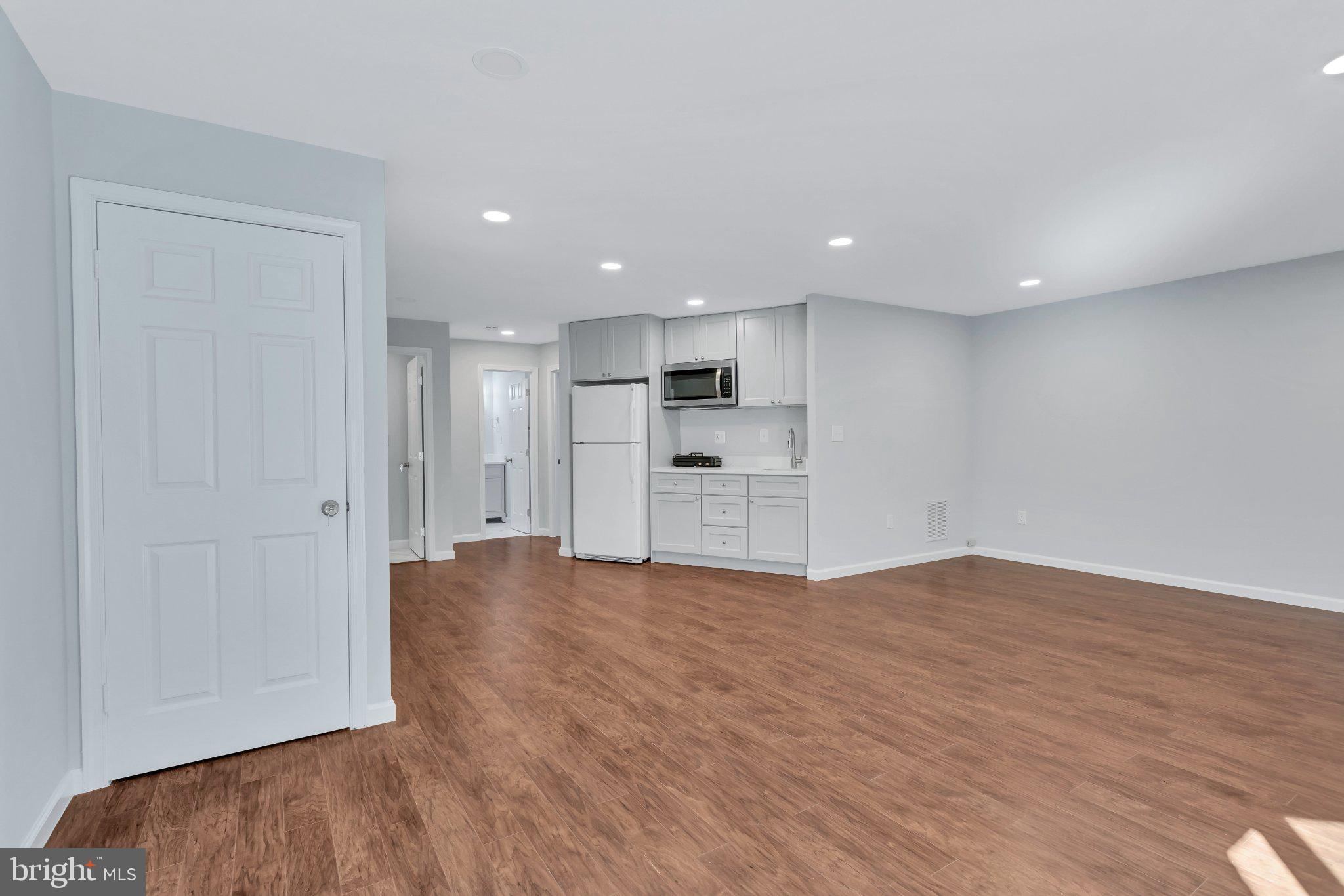 GREENTREE VILLAGE - Residential