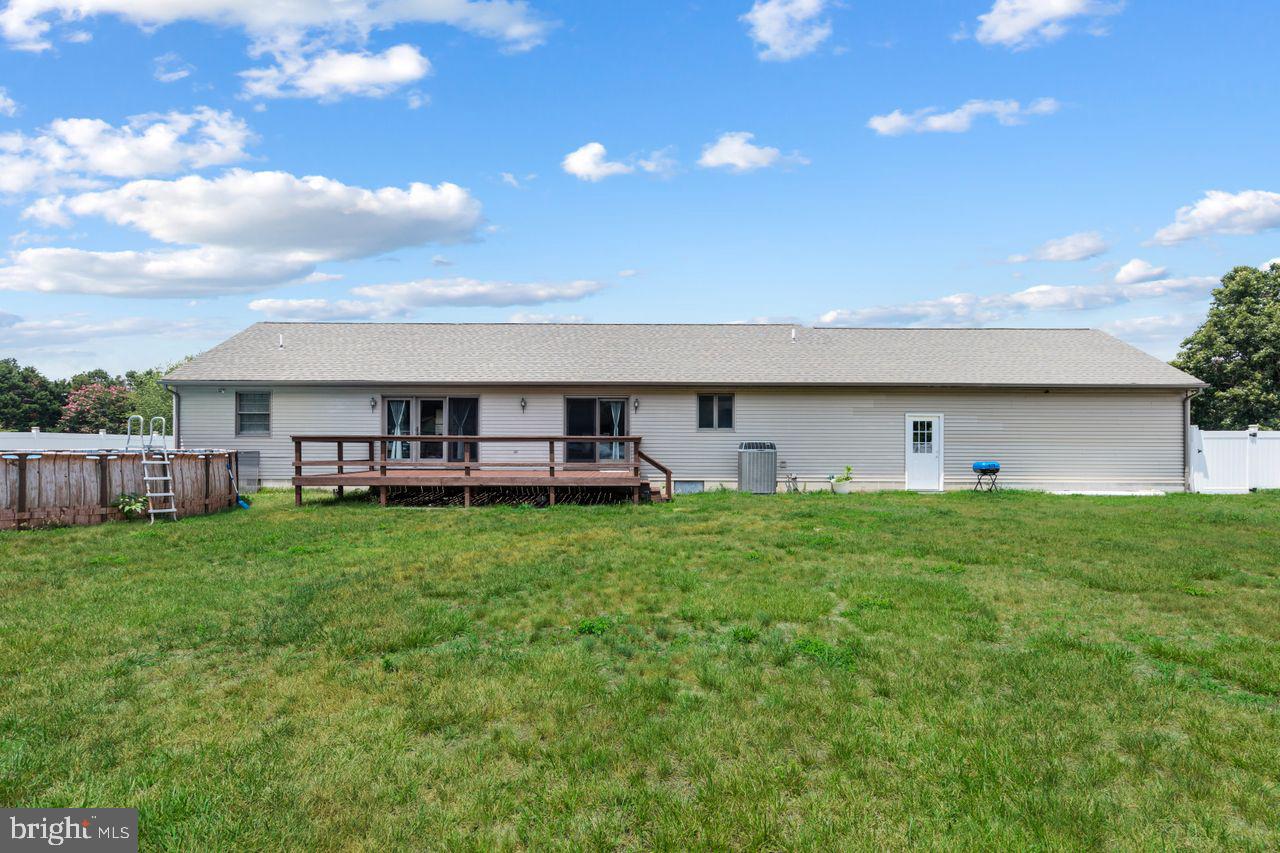 WHITE COVE - Residential