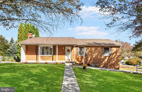 40 ALLEN DRIVE HANOVER PA 17331