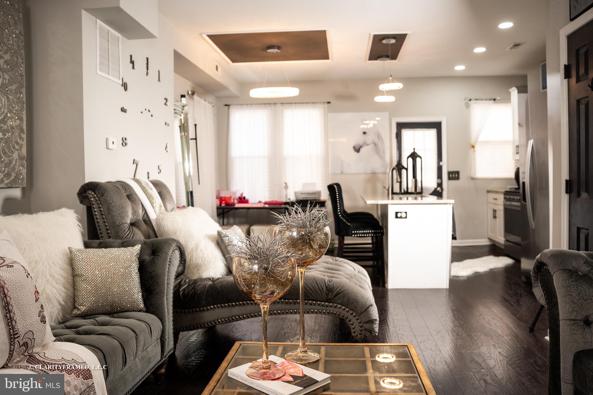 3402 W MULBERRY STREET