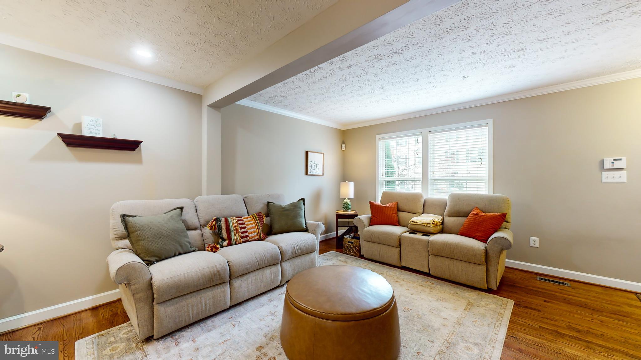 PINEY ORCHARD - Residential